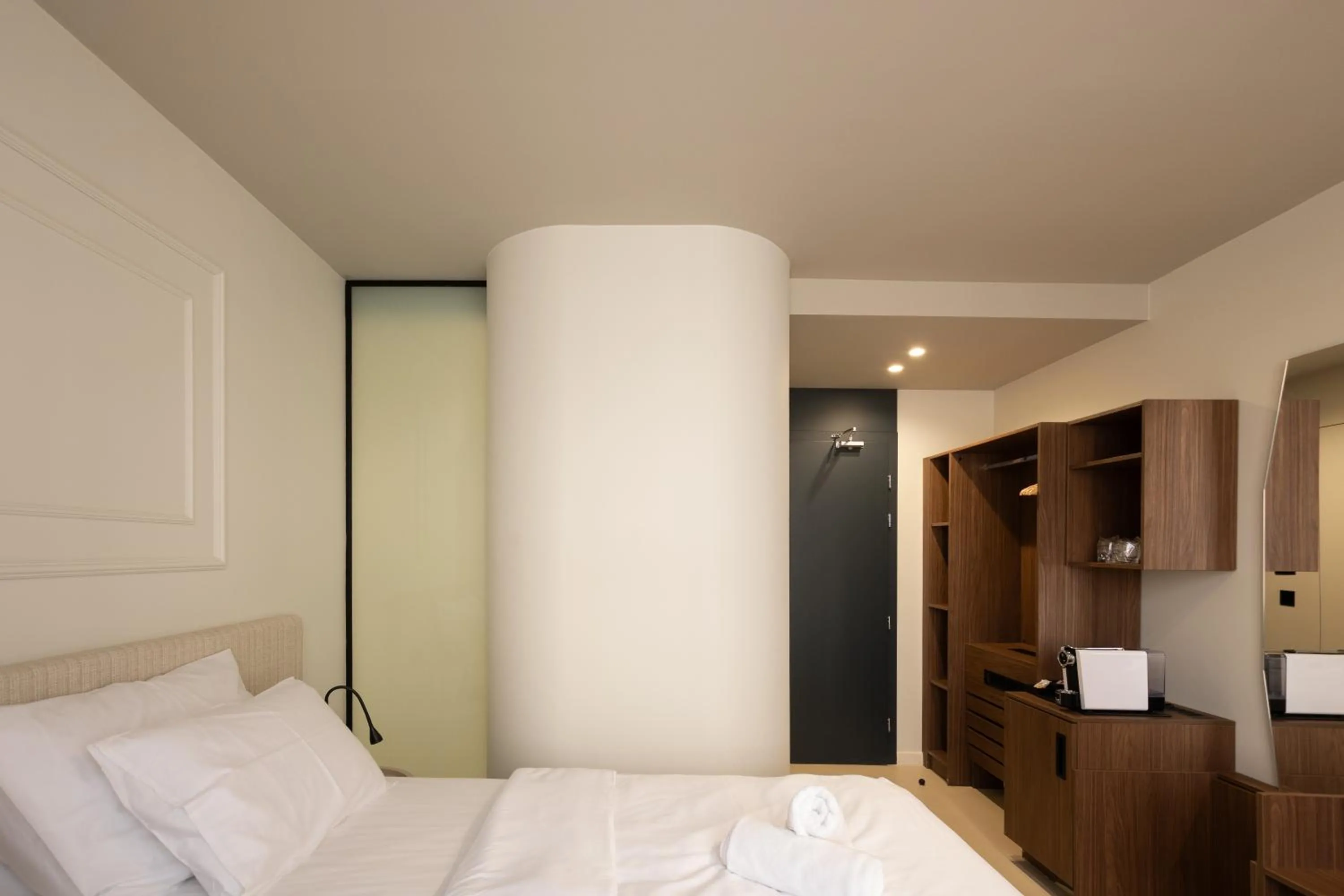 Bed in Boutique Hotel OPERA