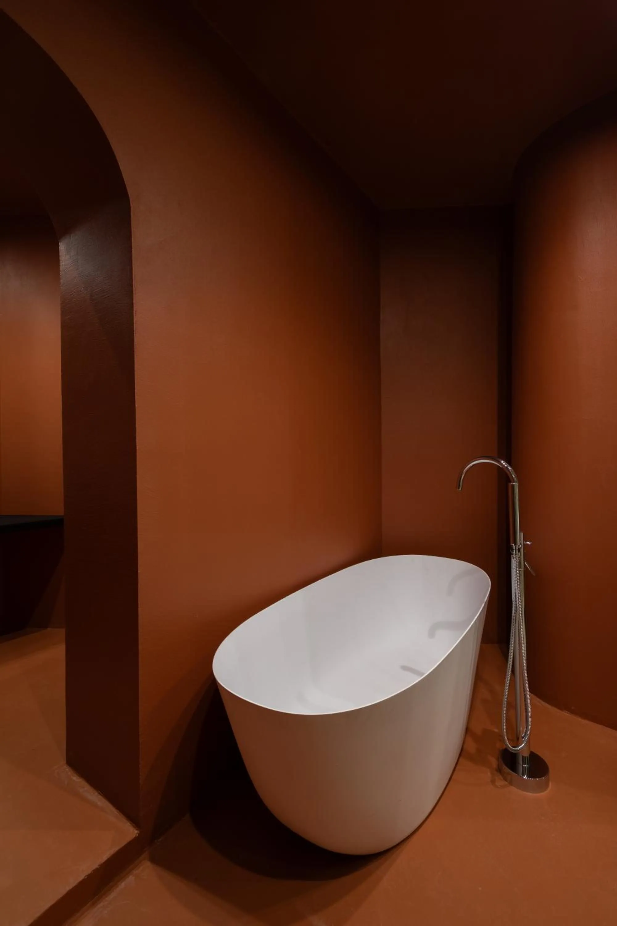 Bath in Boutique Hotel OPERA