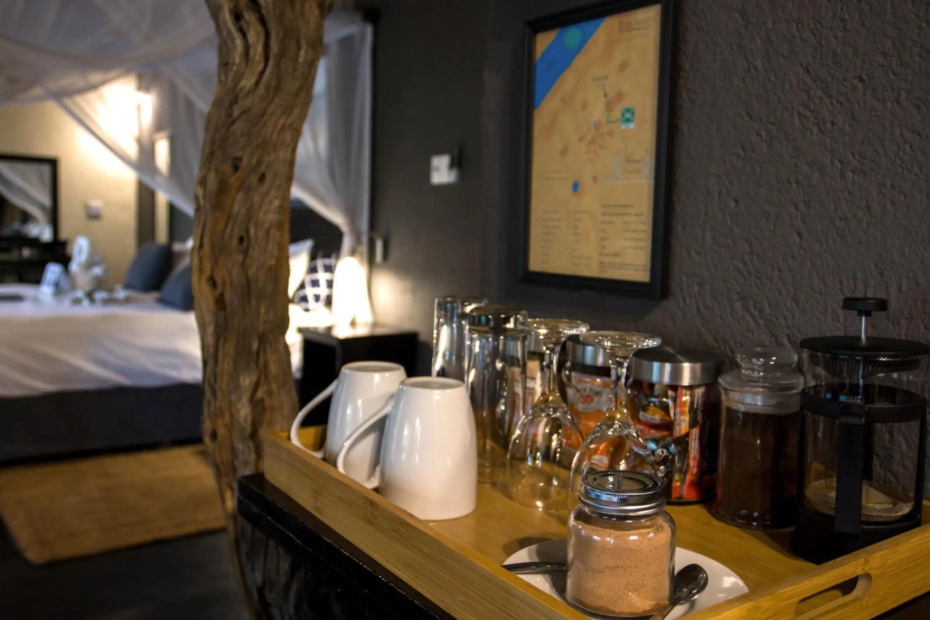 Coffee/tea facilities, Bed in Ezulwini Game Lodges