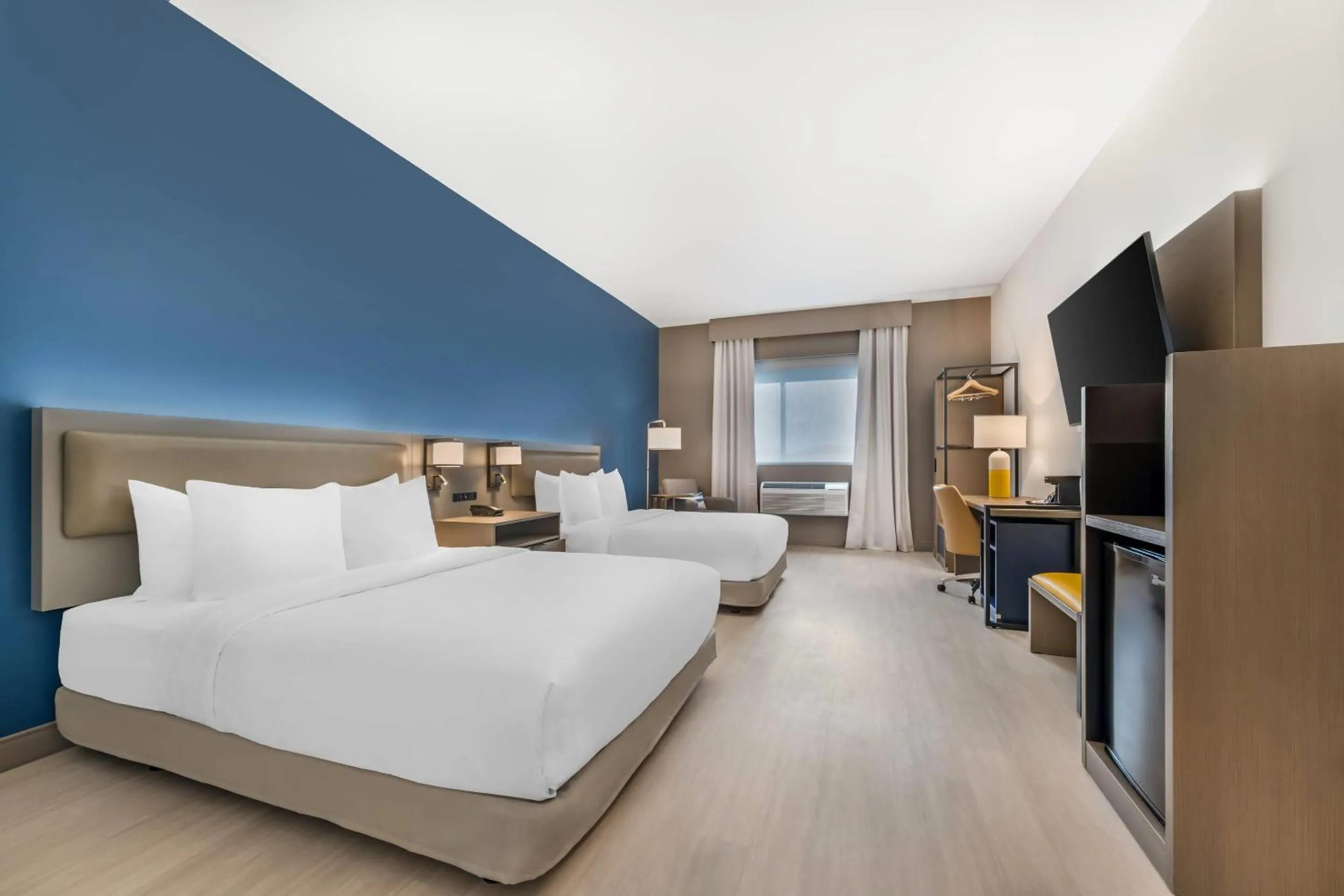 Bedroom, Bed in Comfort Inn & Suites Orlando Sanford Airport