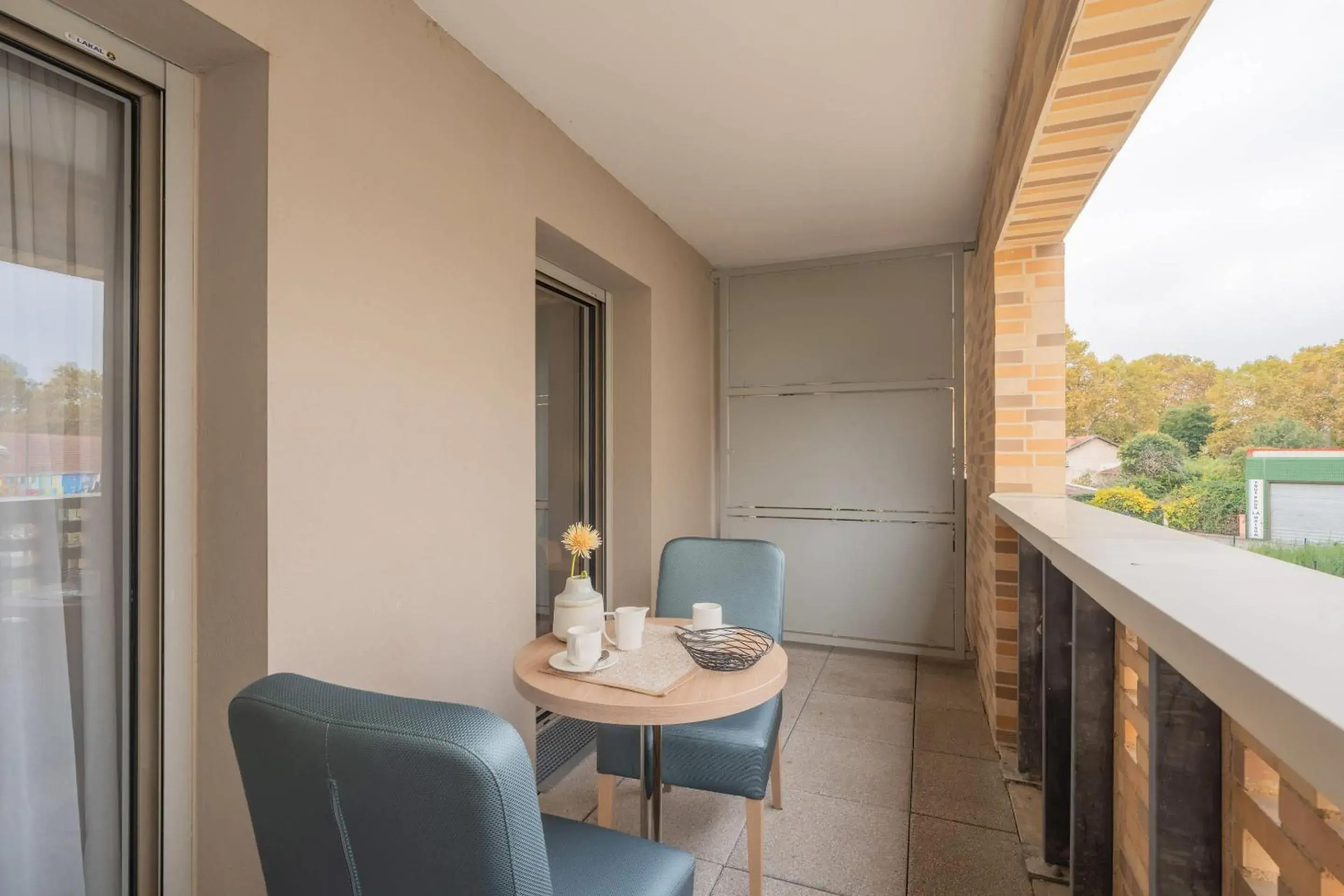 One Bedroom Apartment in Quality Aparthotel Toulouse Ponts Jumeaux One Bedroom Apartment in Quality Aparthotel Toulouse Ponts Jumeaux