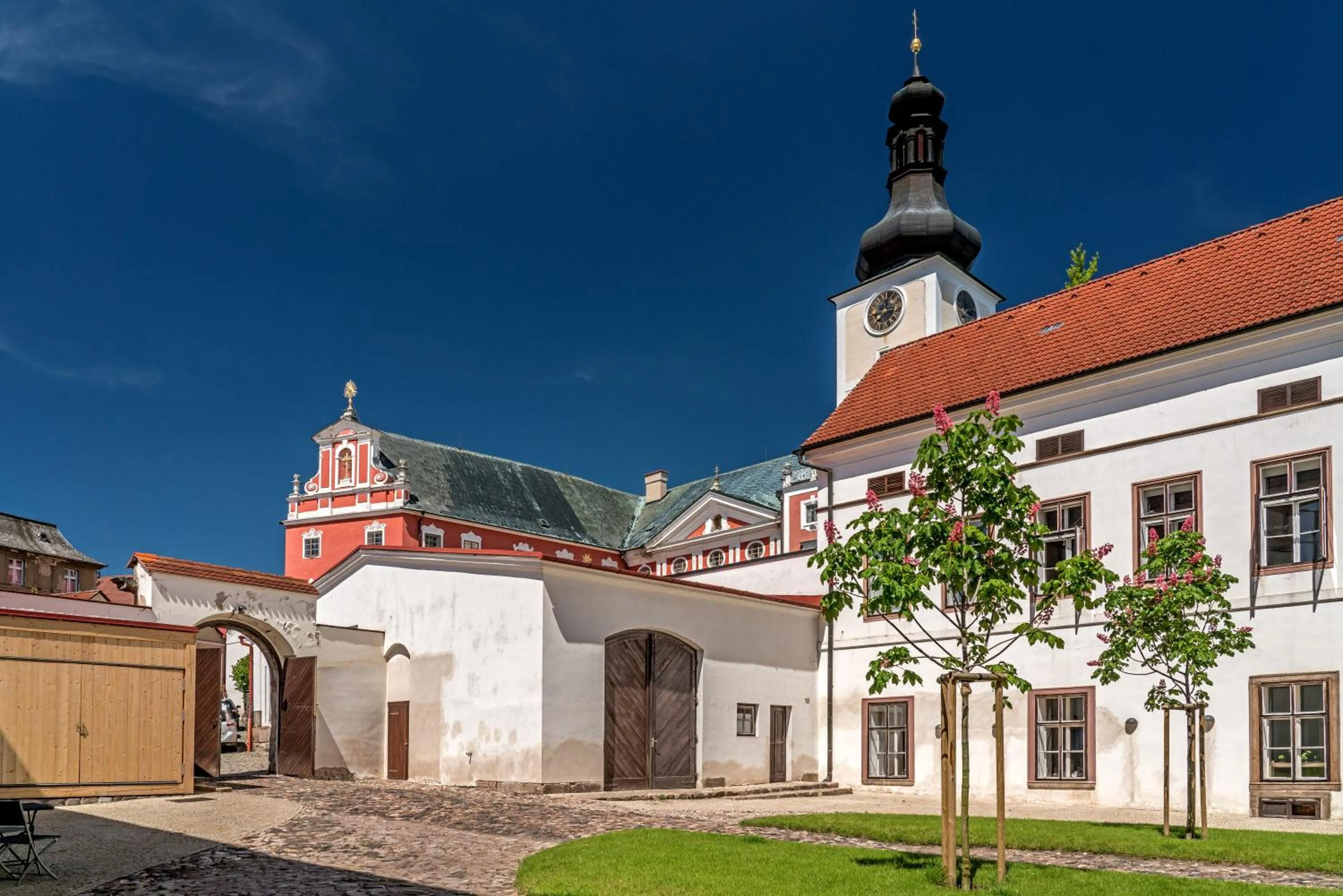 Property building in Dům Hostů Klášter Broumov