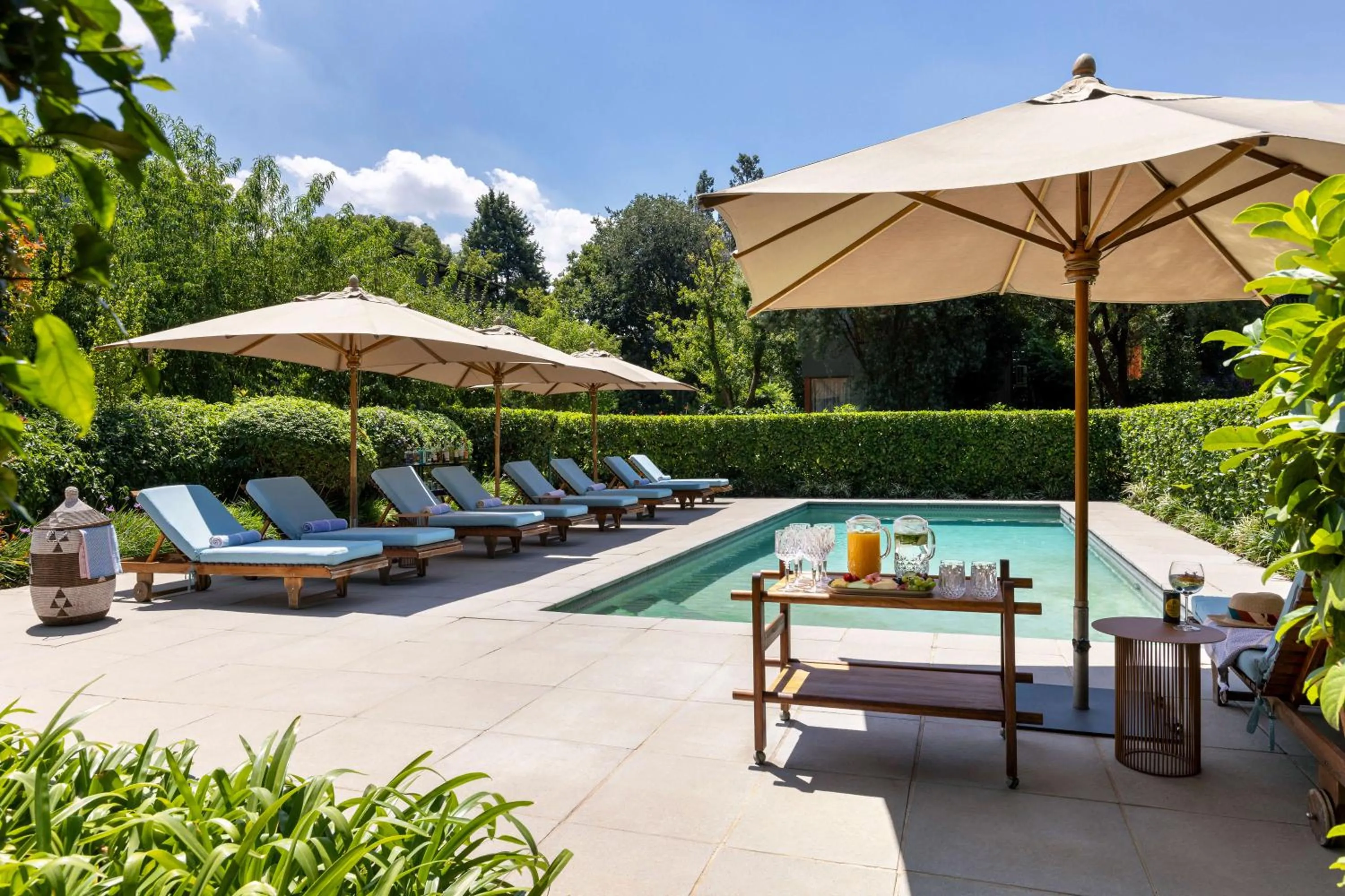 Swimming pool in The Peech Hotel