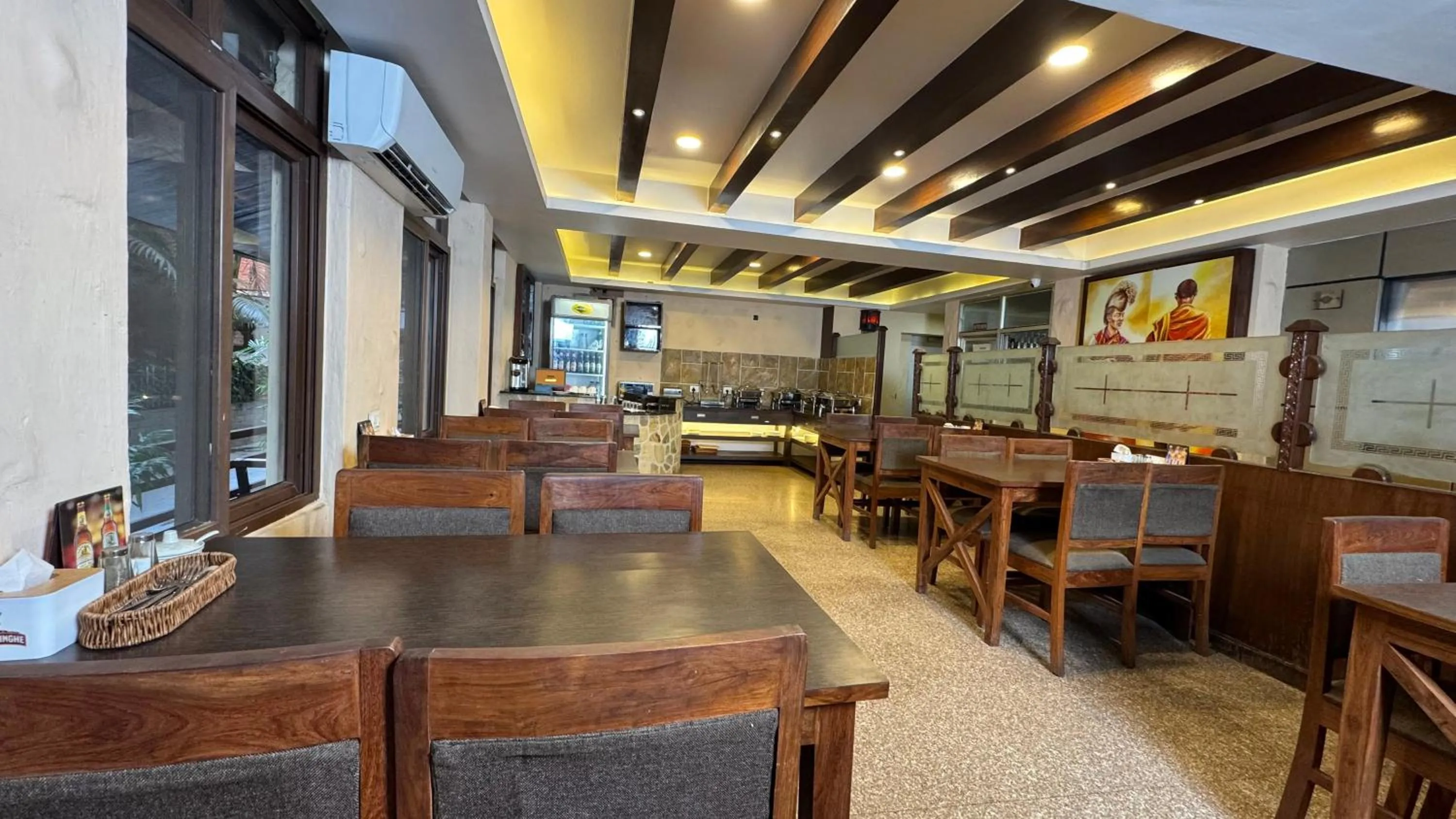 Restaurant/places to eat in Hotel Everest Nepal