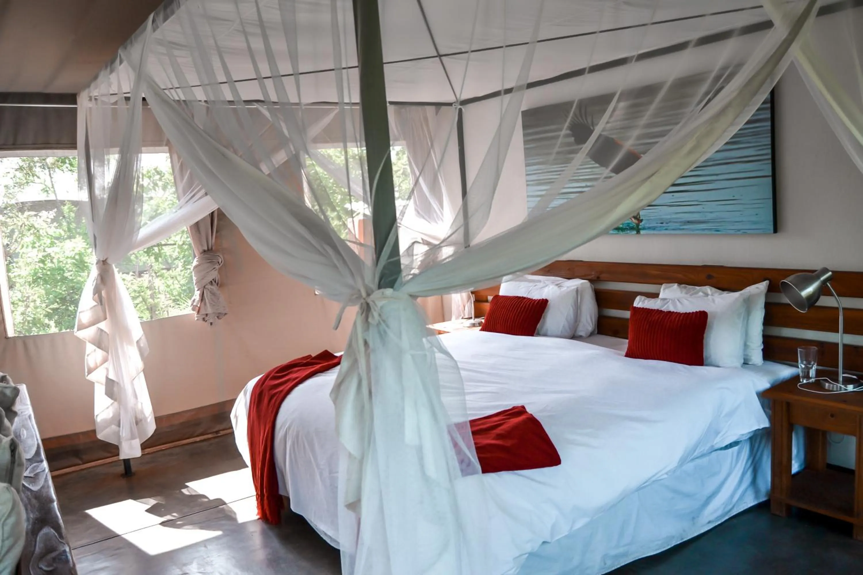 Bed in Honeyguide Tented Safari Camp - Khoka Moya