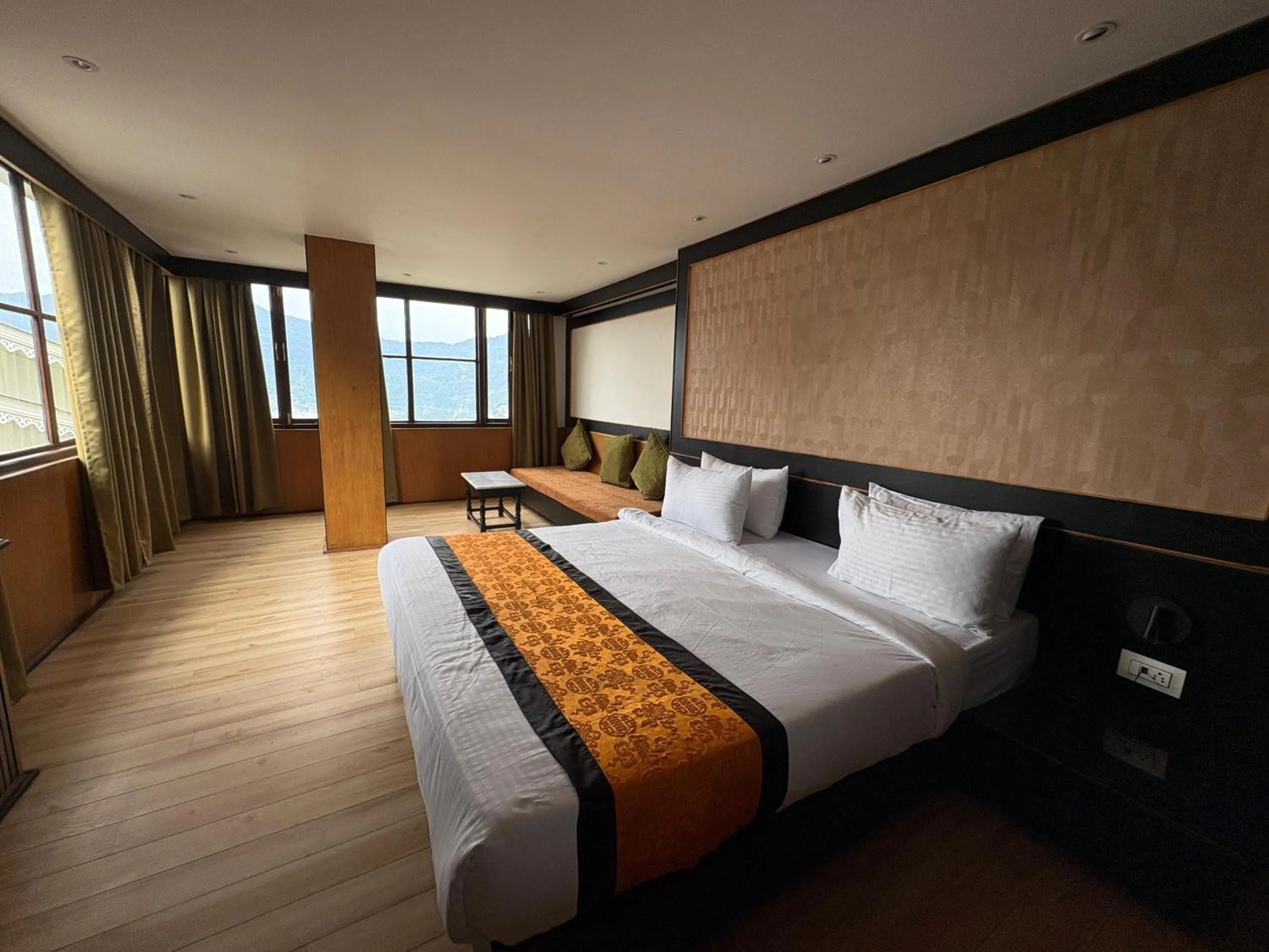Bed in Hotel Mist Tree Mountain