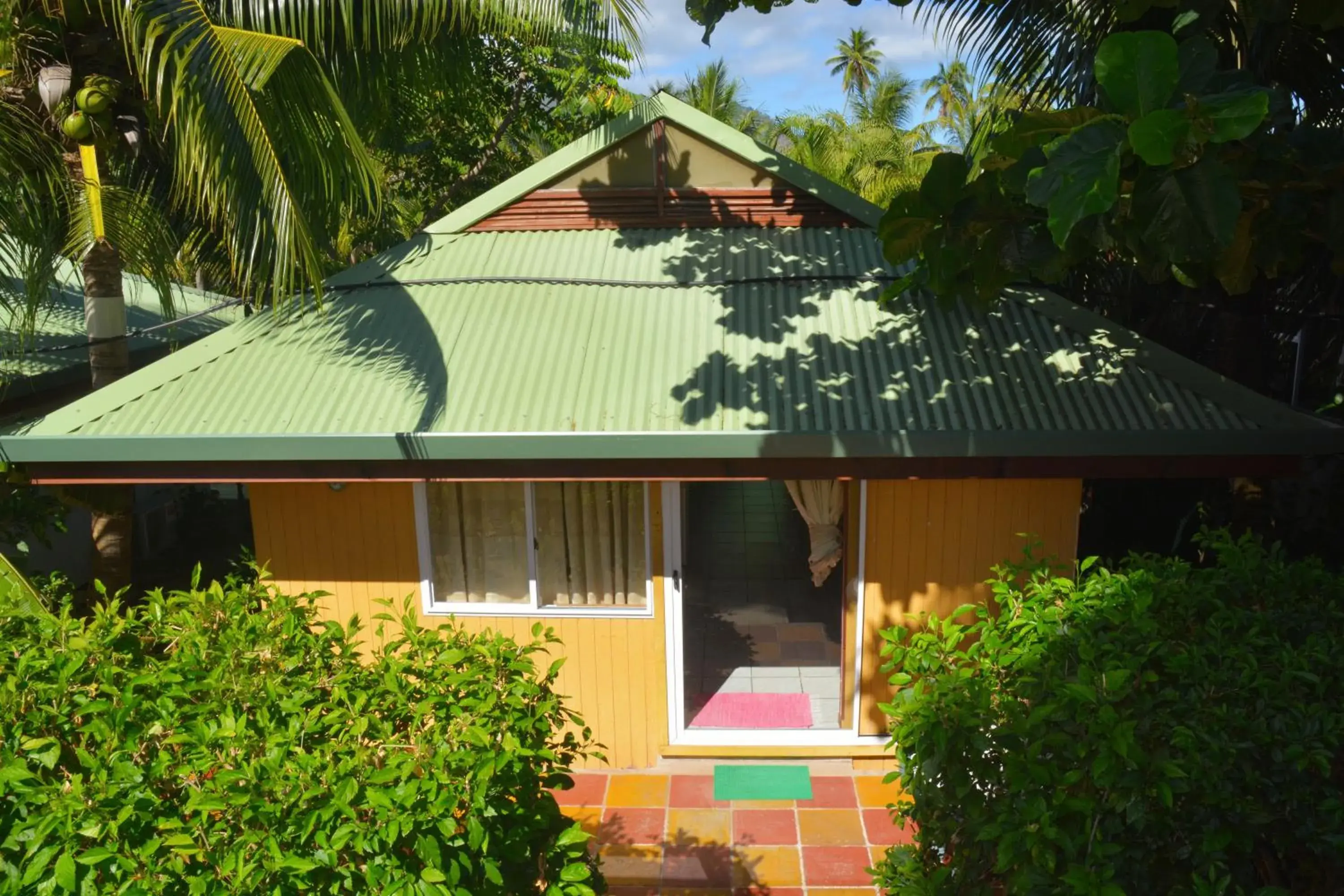 Bungalow with Garden View in Fare Maheata Bungalow with Garden View in Fare Maheata