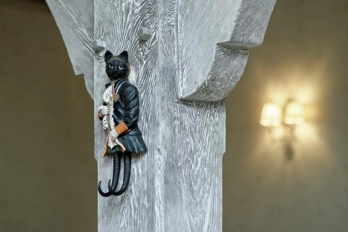 Decorative detail in Hotel Pałac Poledno