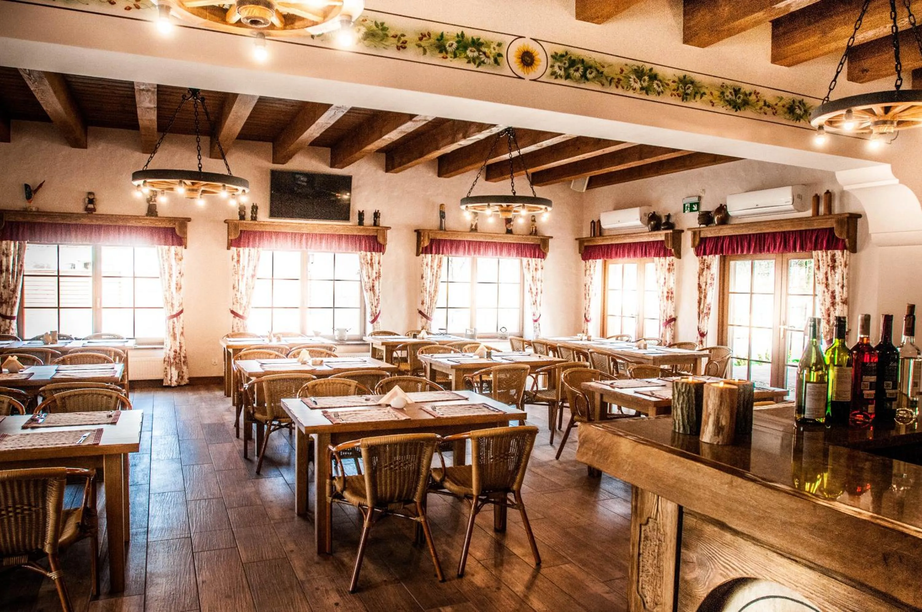 Property building in Hotel Pałac Poledno