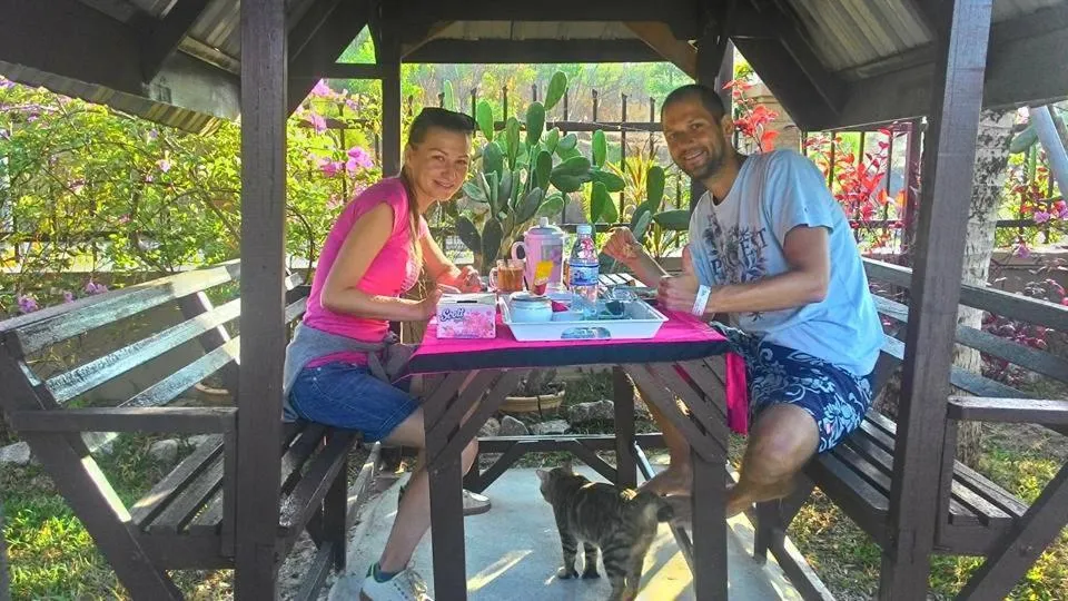 Garden view in Pemandangan Indah Guest House - Look Out Point Villa-