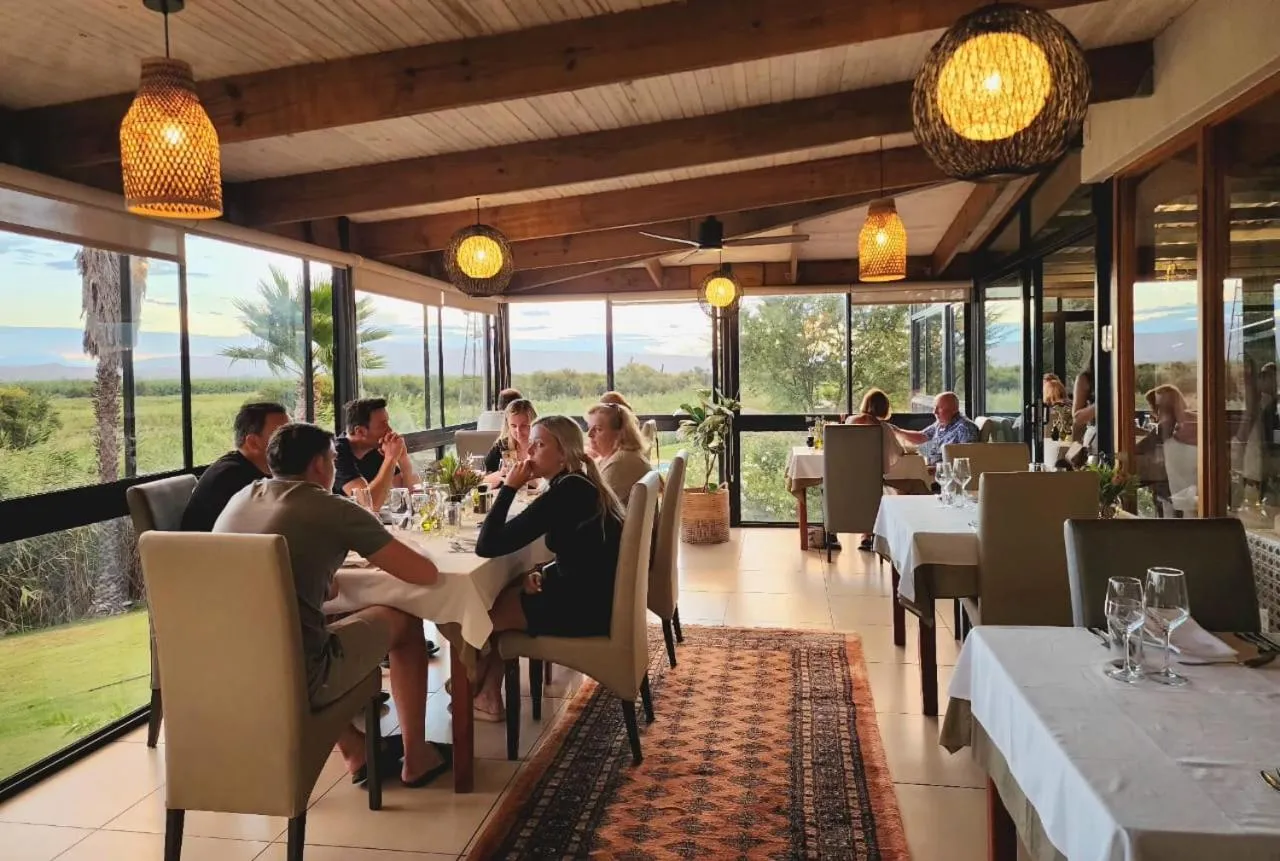 Restaurant/places to eat in De Zeekoe Guest Farm