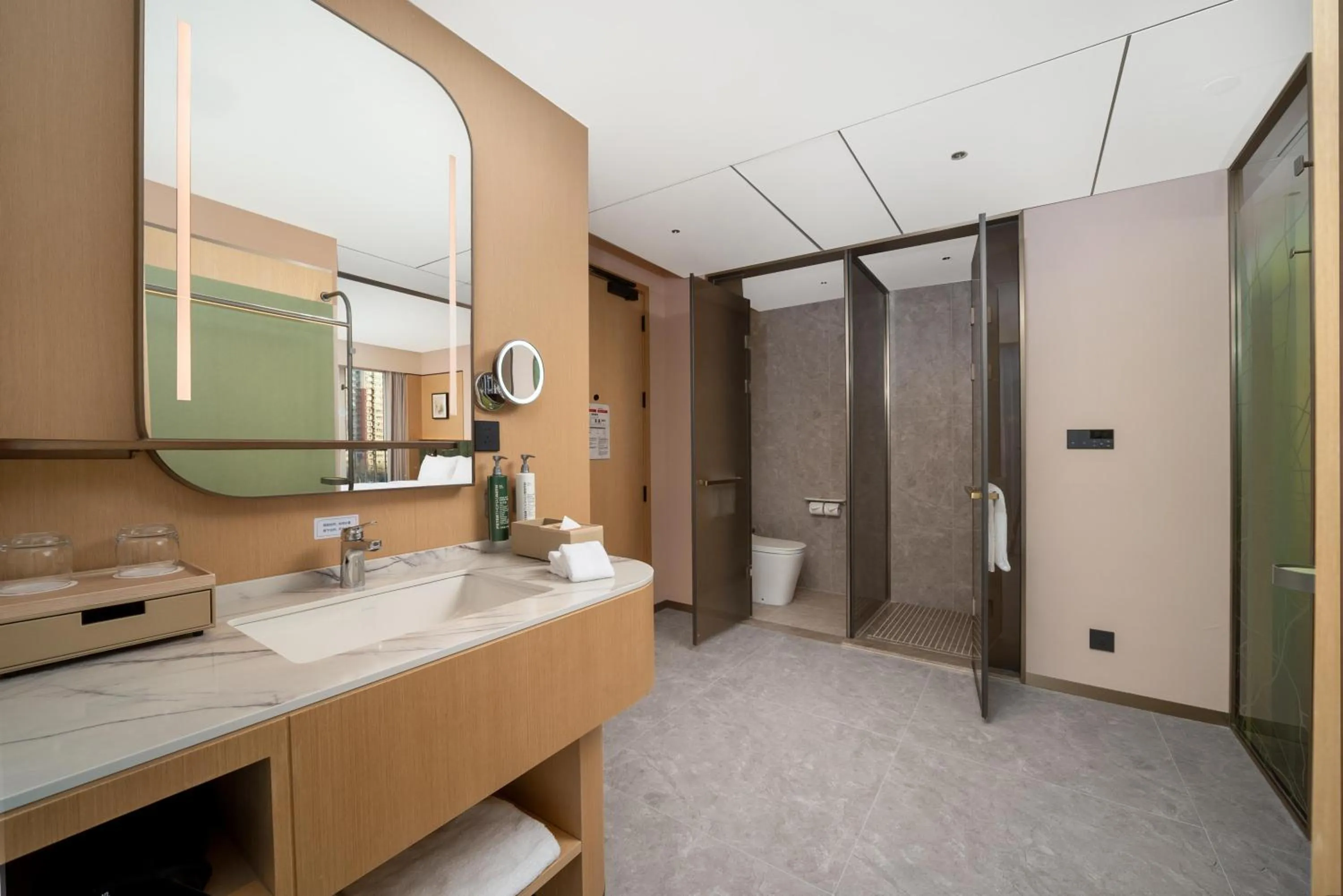 Bathroom in Hilton Garden Inn Beijing Fengtai Xinxiang Building