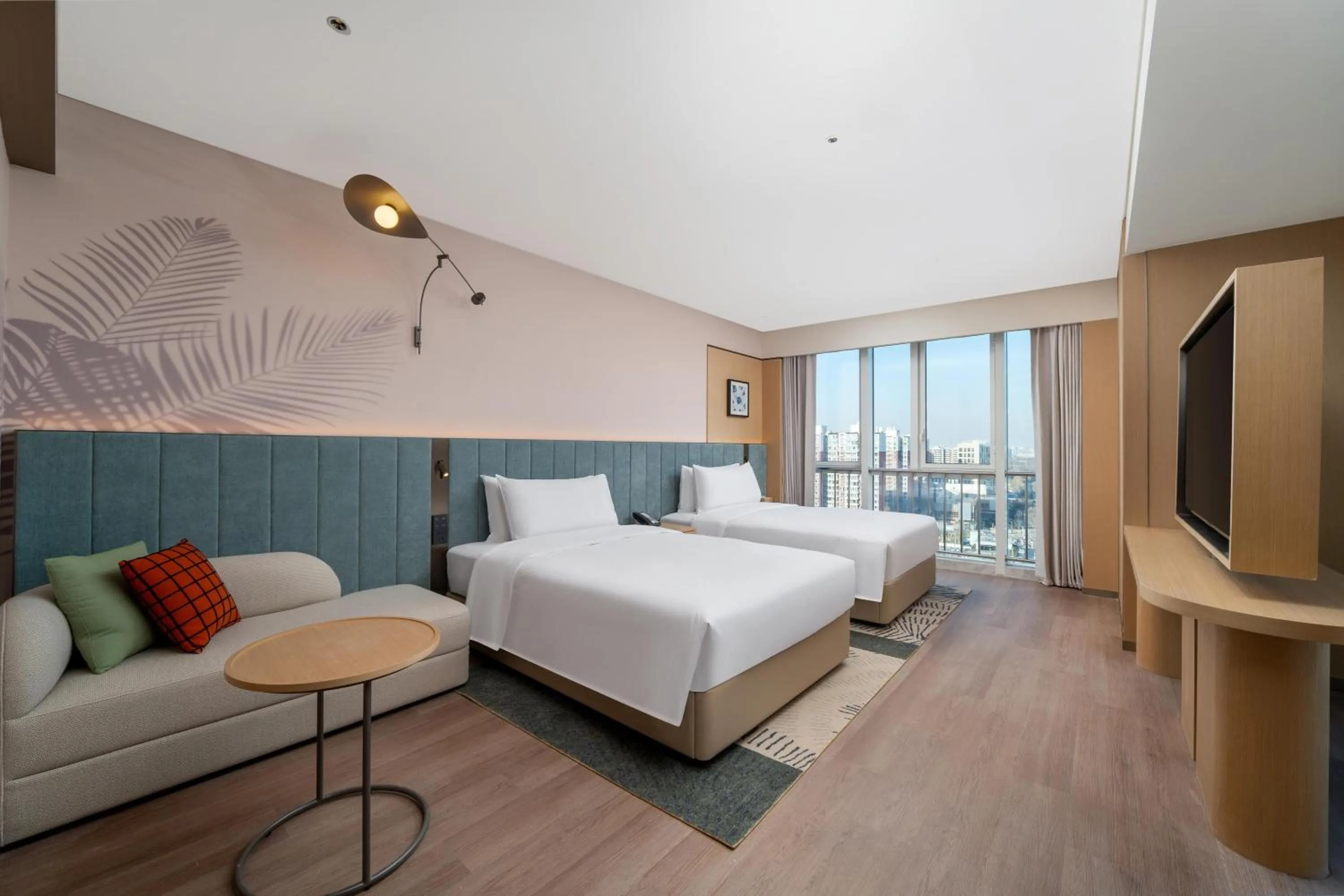 Bed in Hilton Garden Inn Beijing Fengtai Xinxiang Building