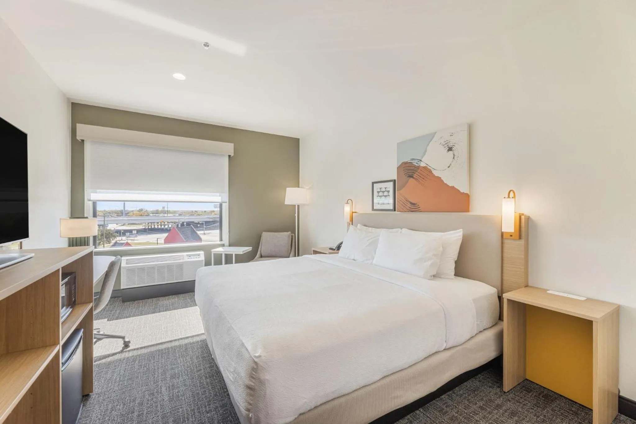 Bed in Spark By Hilton Garland Dallas East