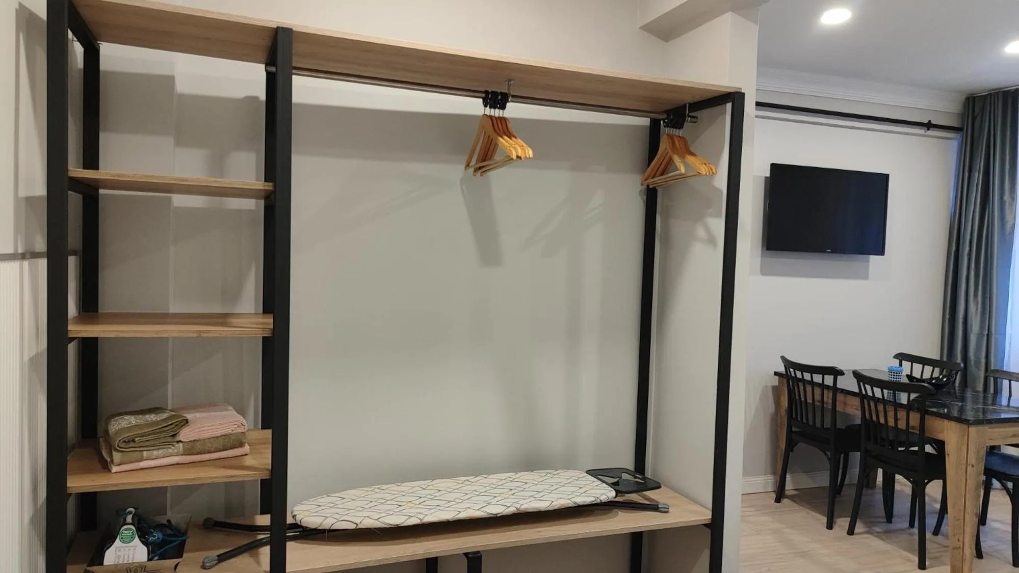 TV and multimedia in Sare Apartments - Sultanahmet