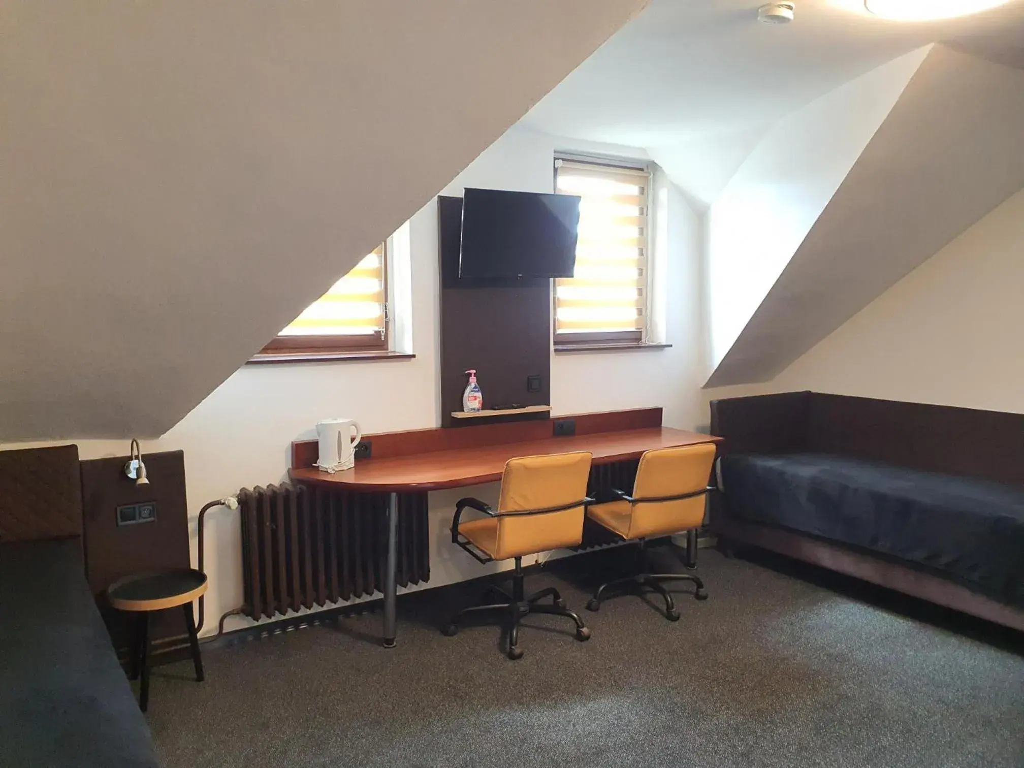 Quadruple Room with Private Bathroom in Pension & Restaurace Na Rychtě Quadruple Room with Private Bathroom in Pension & Restaurace Na Rychtě