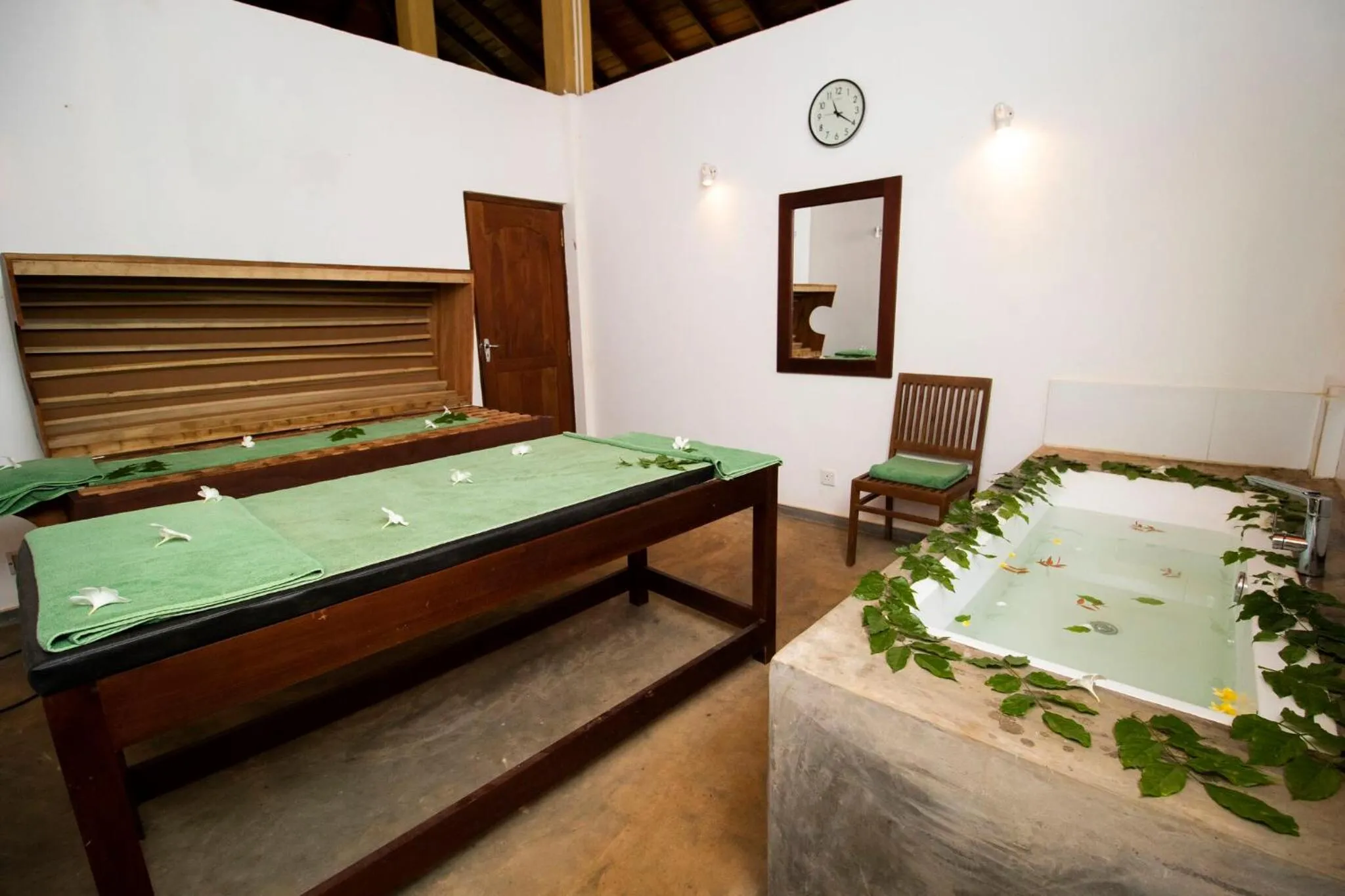 Spa and wellness centre/facilities, Bed in Amaara Forest Hotel Sigiriya