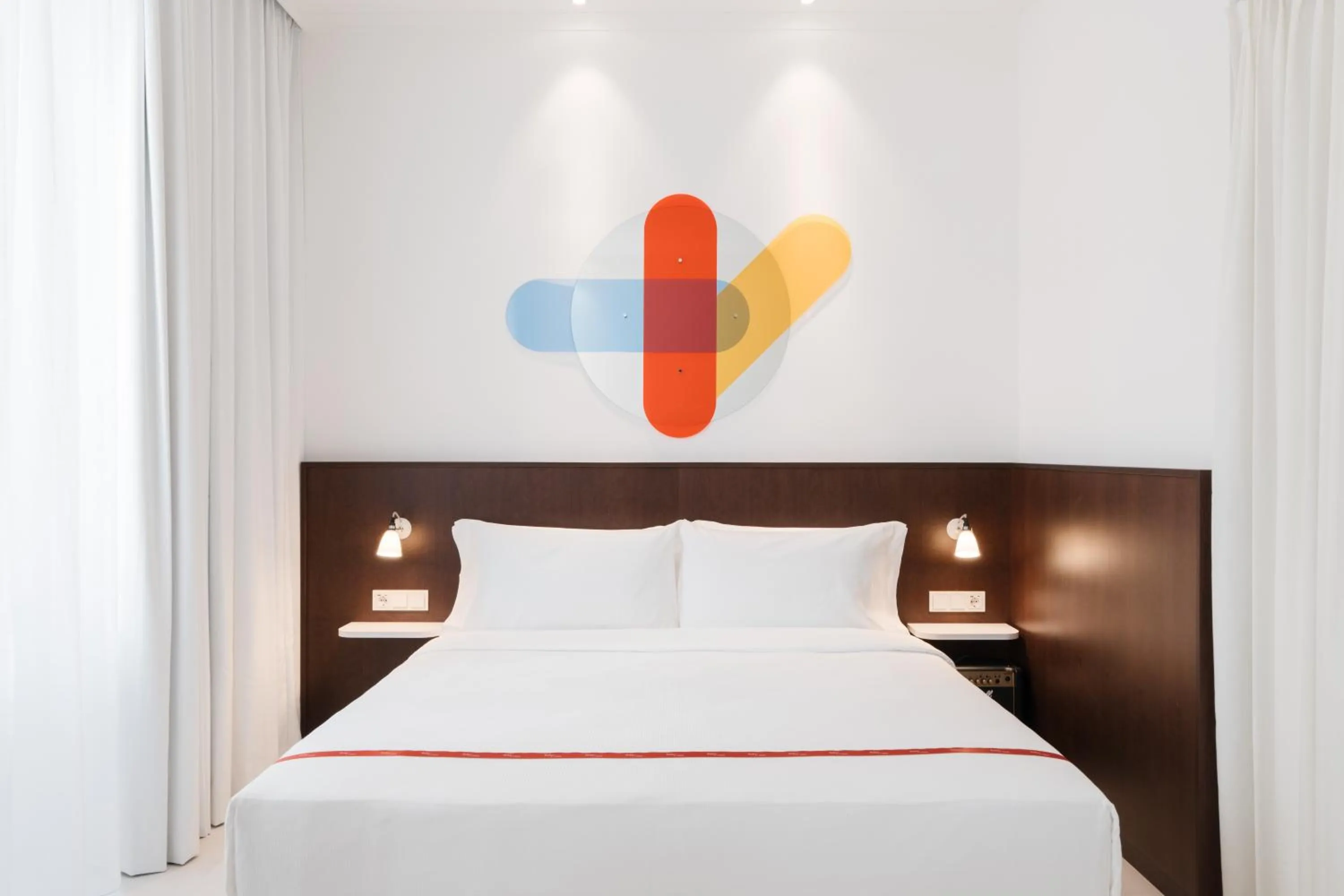 Bed in Ruby Giulia Hotel Rome