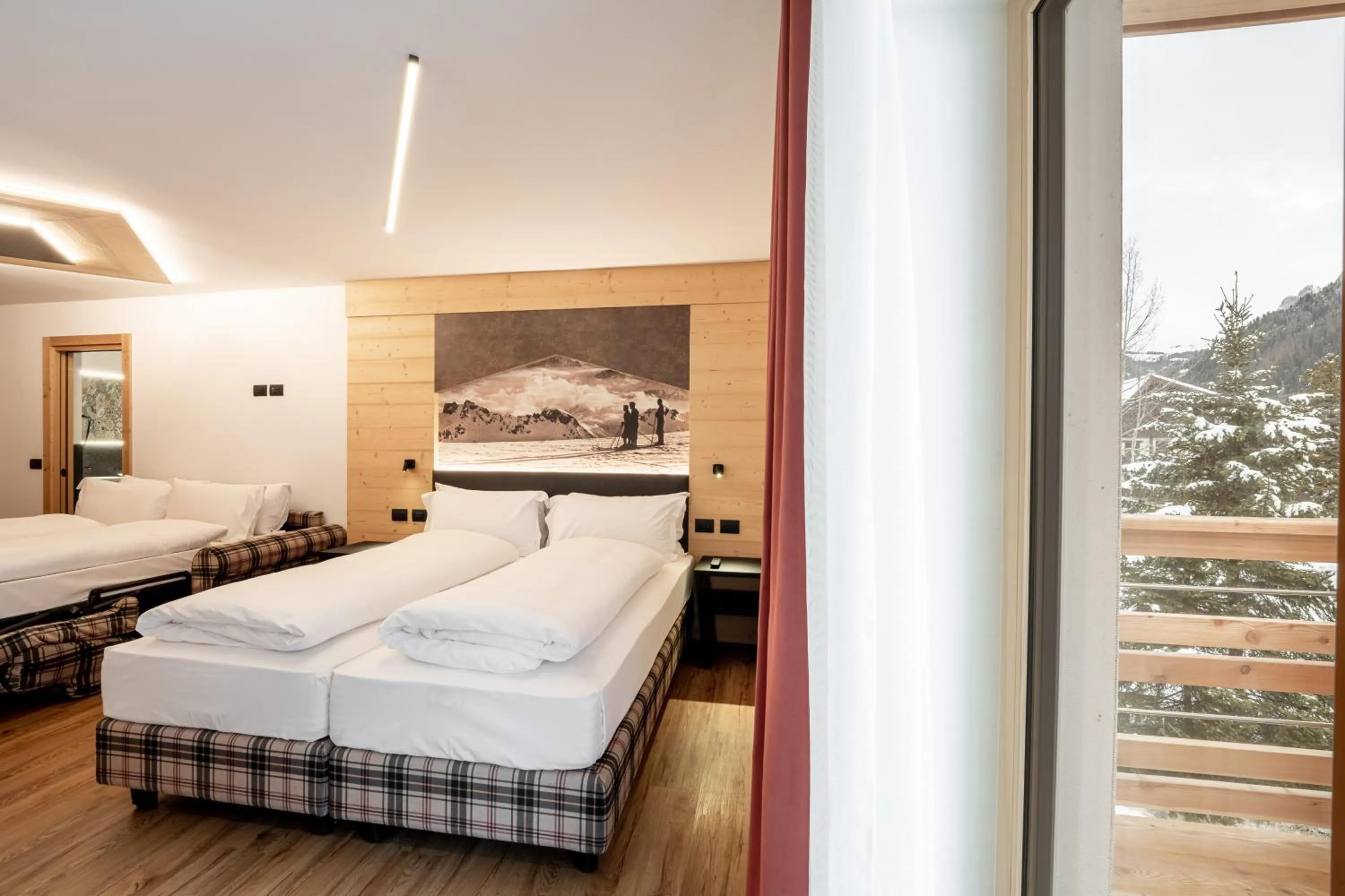 Bed in Albergo Garni Edy (B&B)