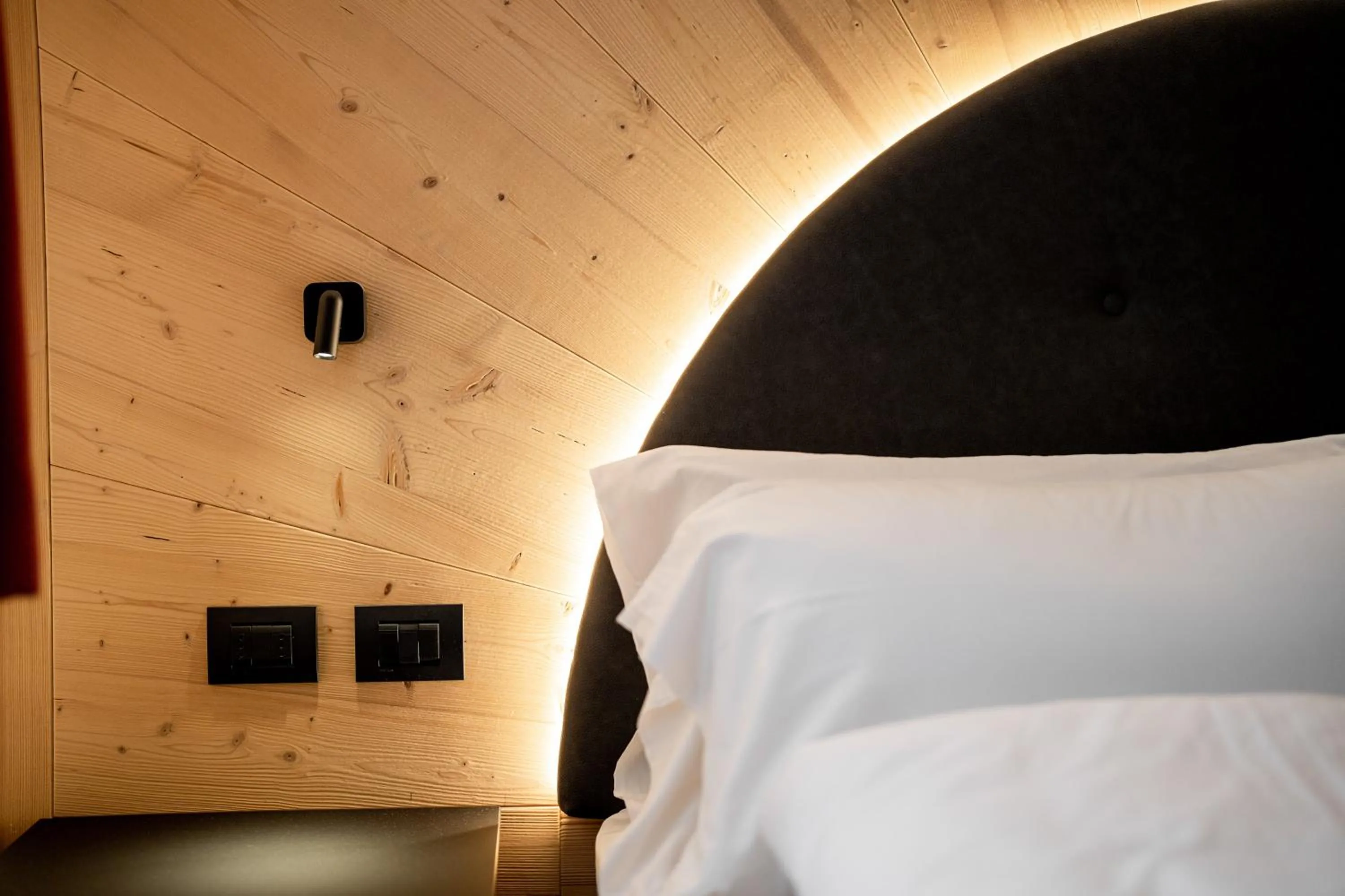 Bed in Albergo Garni Edy (B&B)