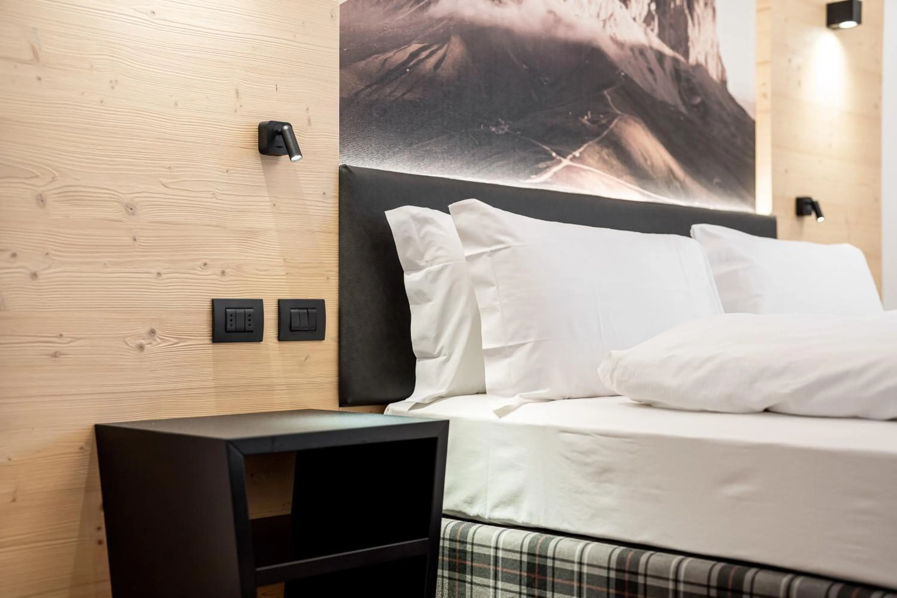 Bedroom, Bed in Albergo Garni Edy (B&B)