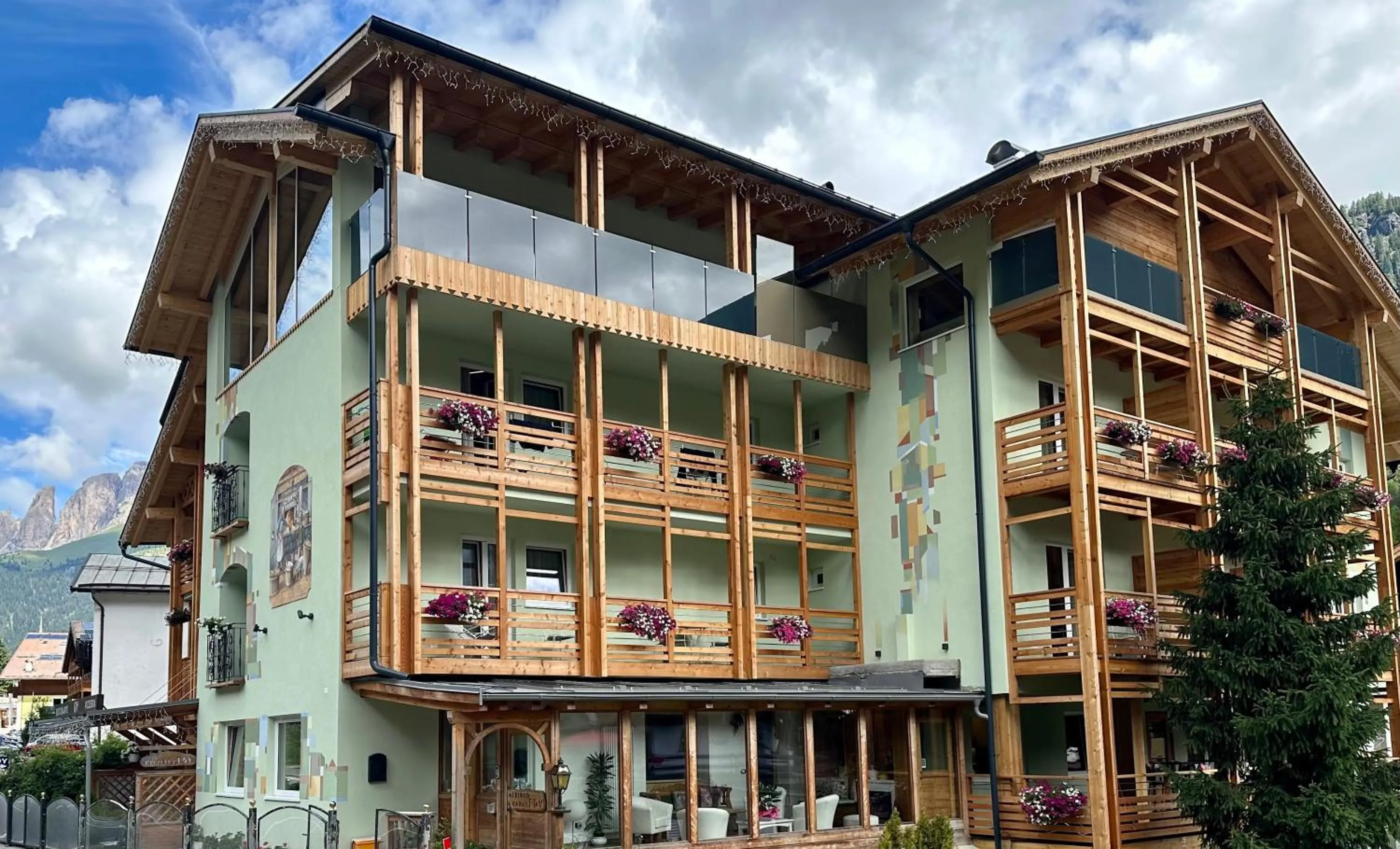 Property building in Albergo Garni Edy (B&B)