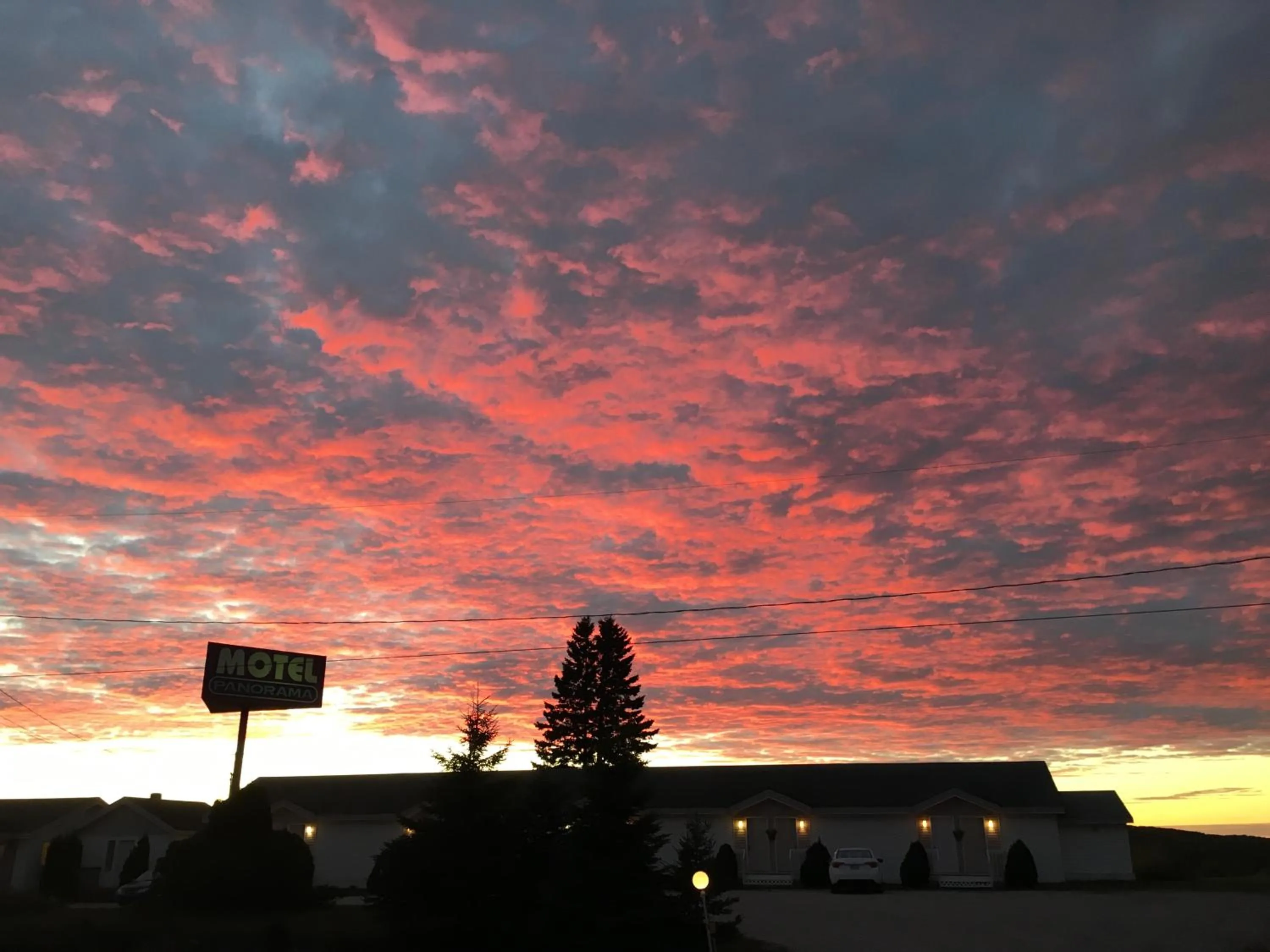 Street view in Auberge Motel Panorama