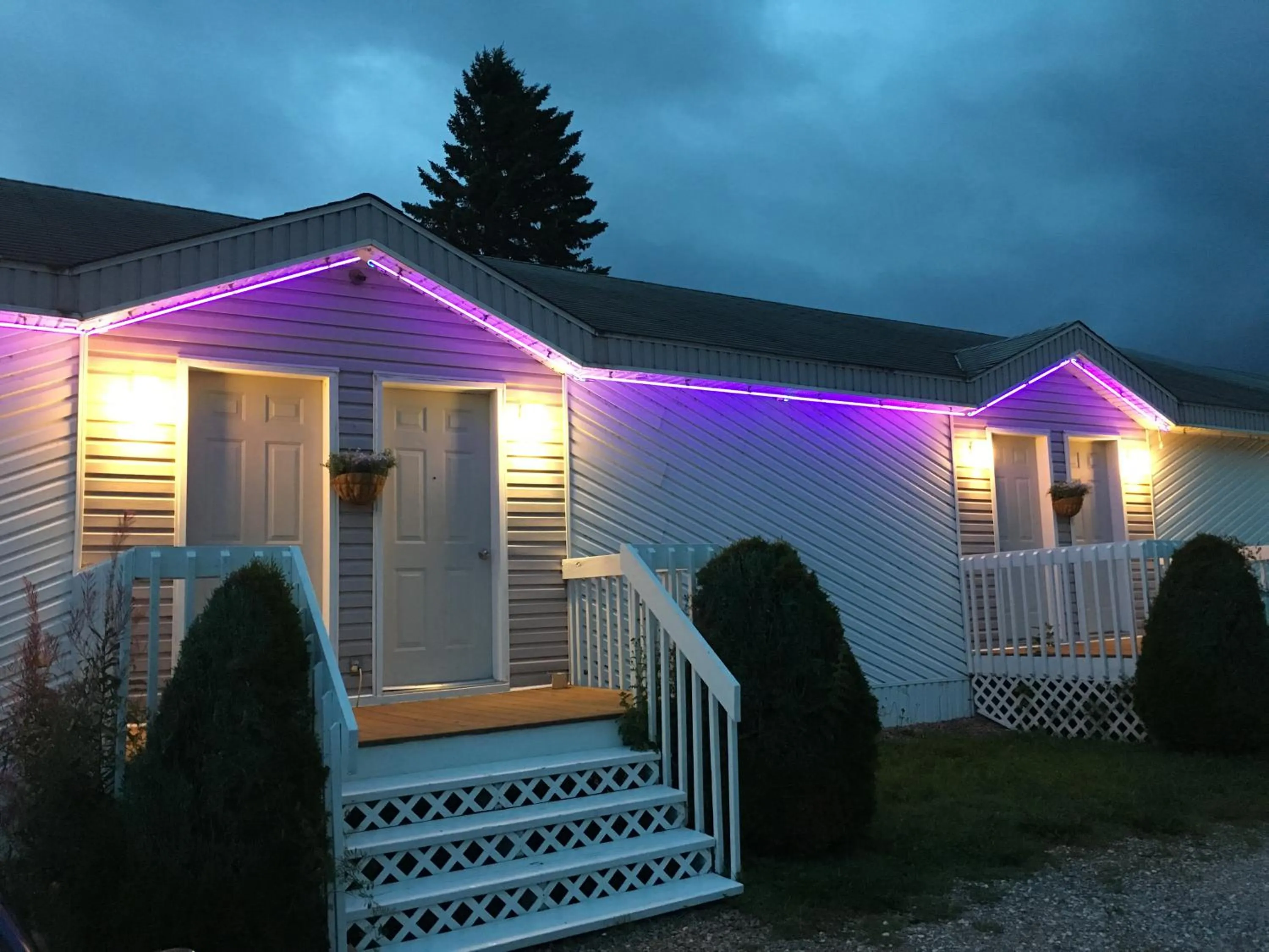 Facade/entrance in Auberge Motel Panorama