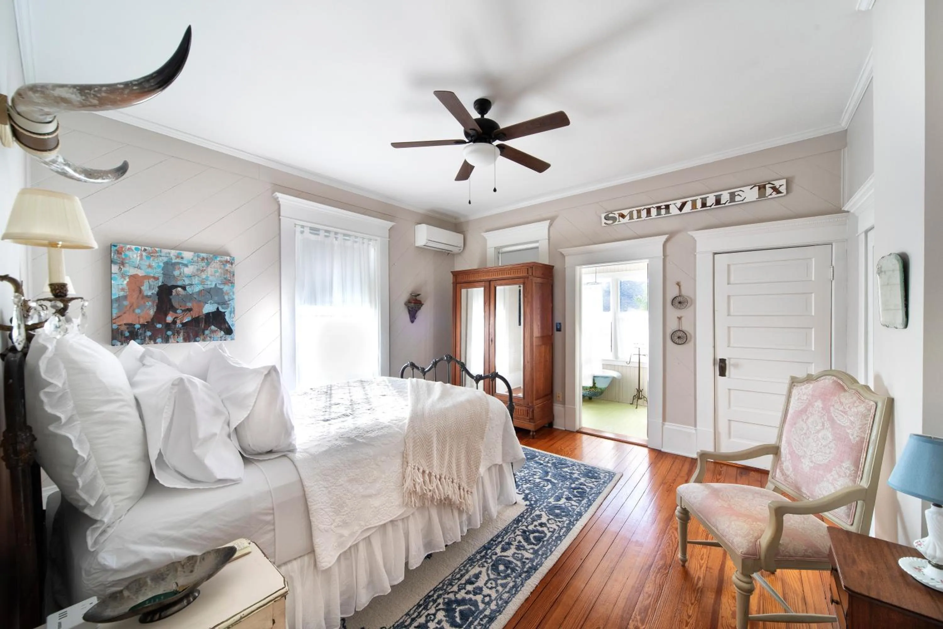 Photo of the whole room, Bed in Katy House Bed and Breakfast