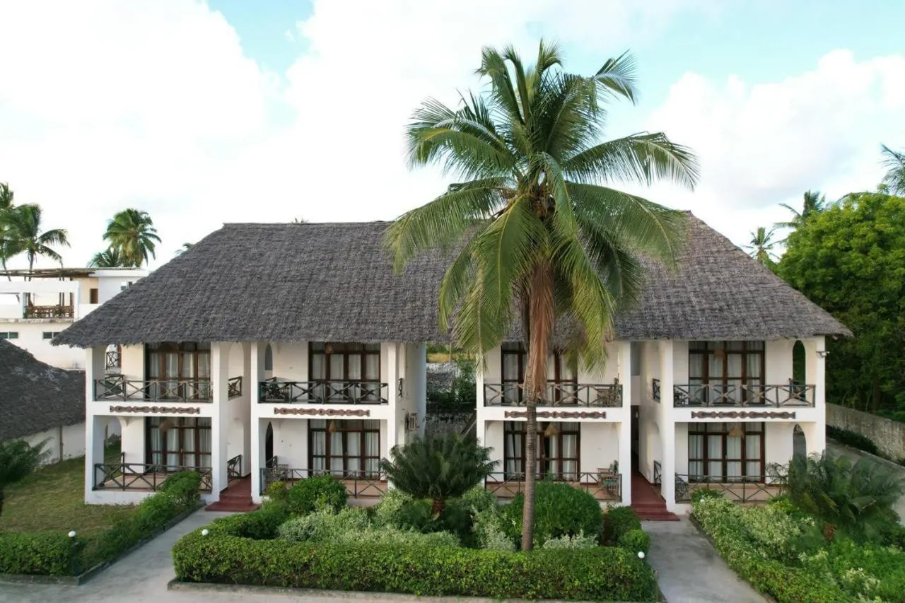 Property building in Protels La Plage