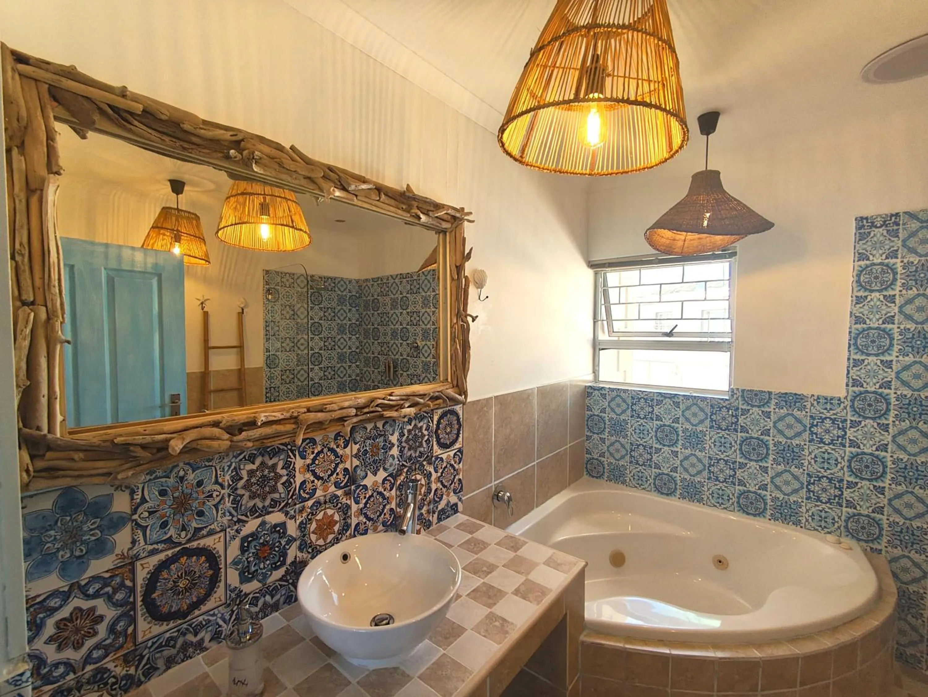 Bathroom in African Groove Camps Bay