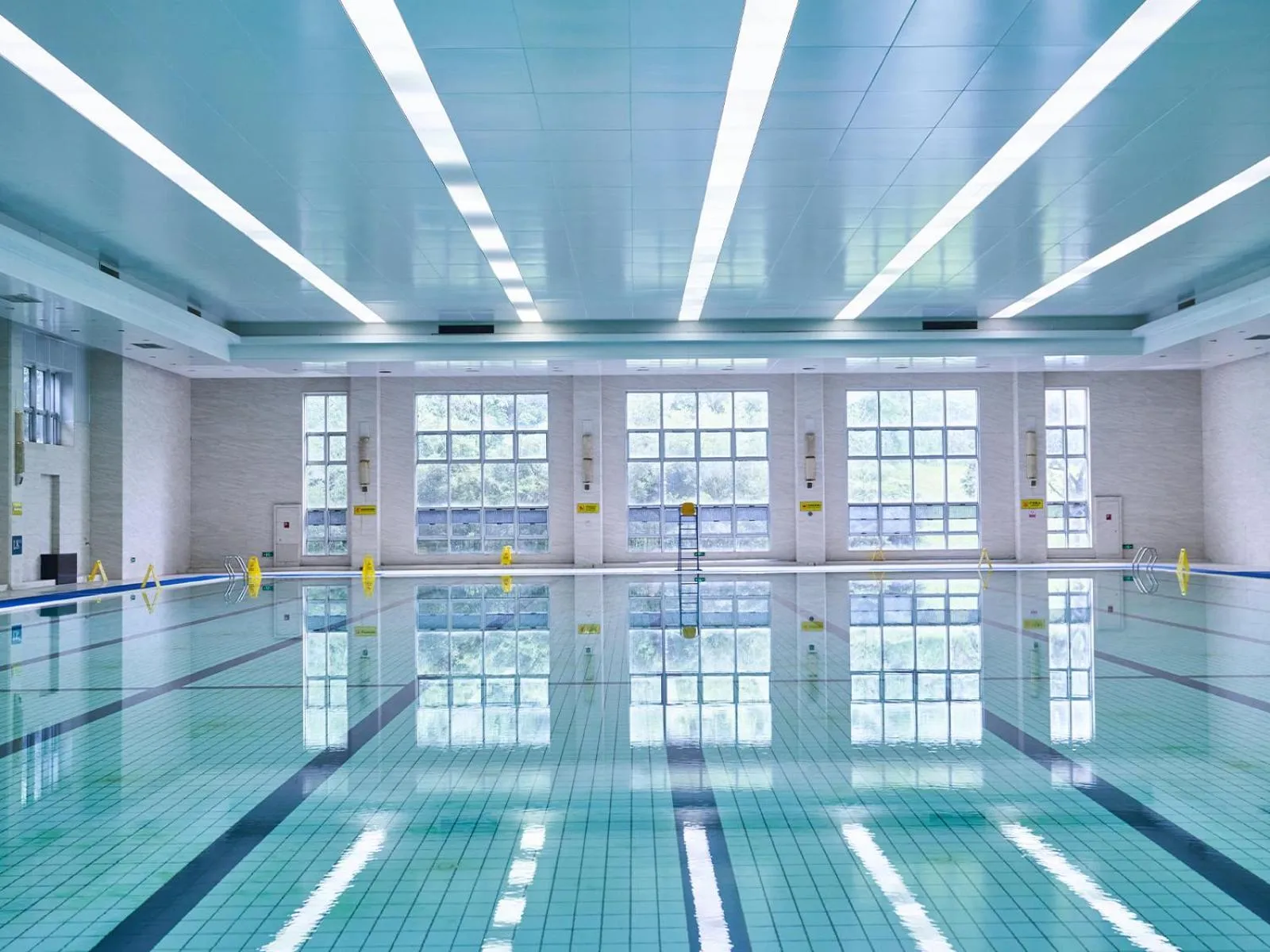 Pool view in Carp Islet Resort Fuzhou