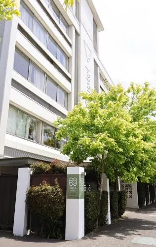 Noa Hotel