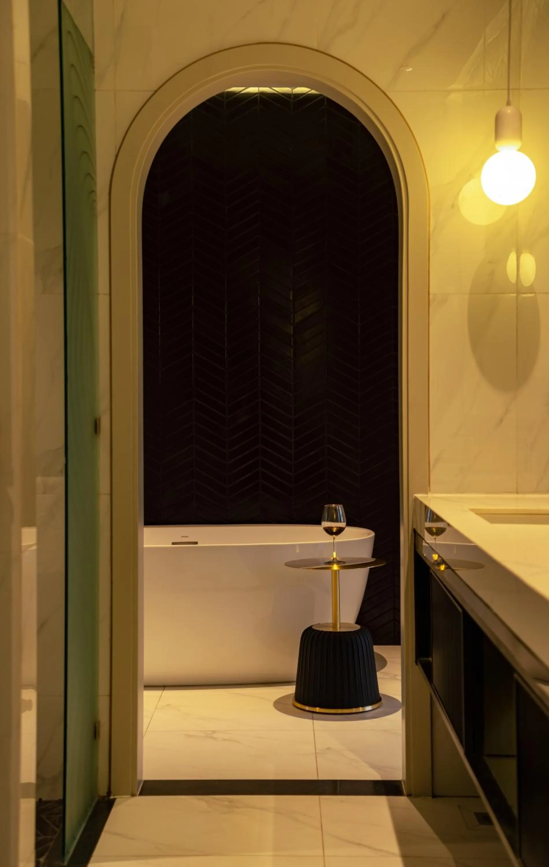 Bath, Bed in AMANA Hotel Phan Thiet