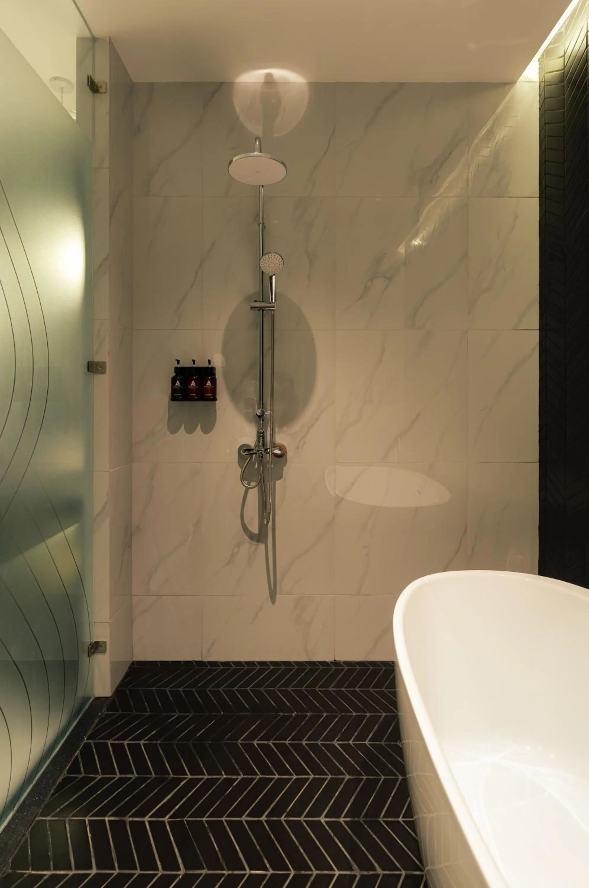 Shower in AMANA Hotel Phan Thiet