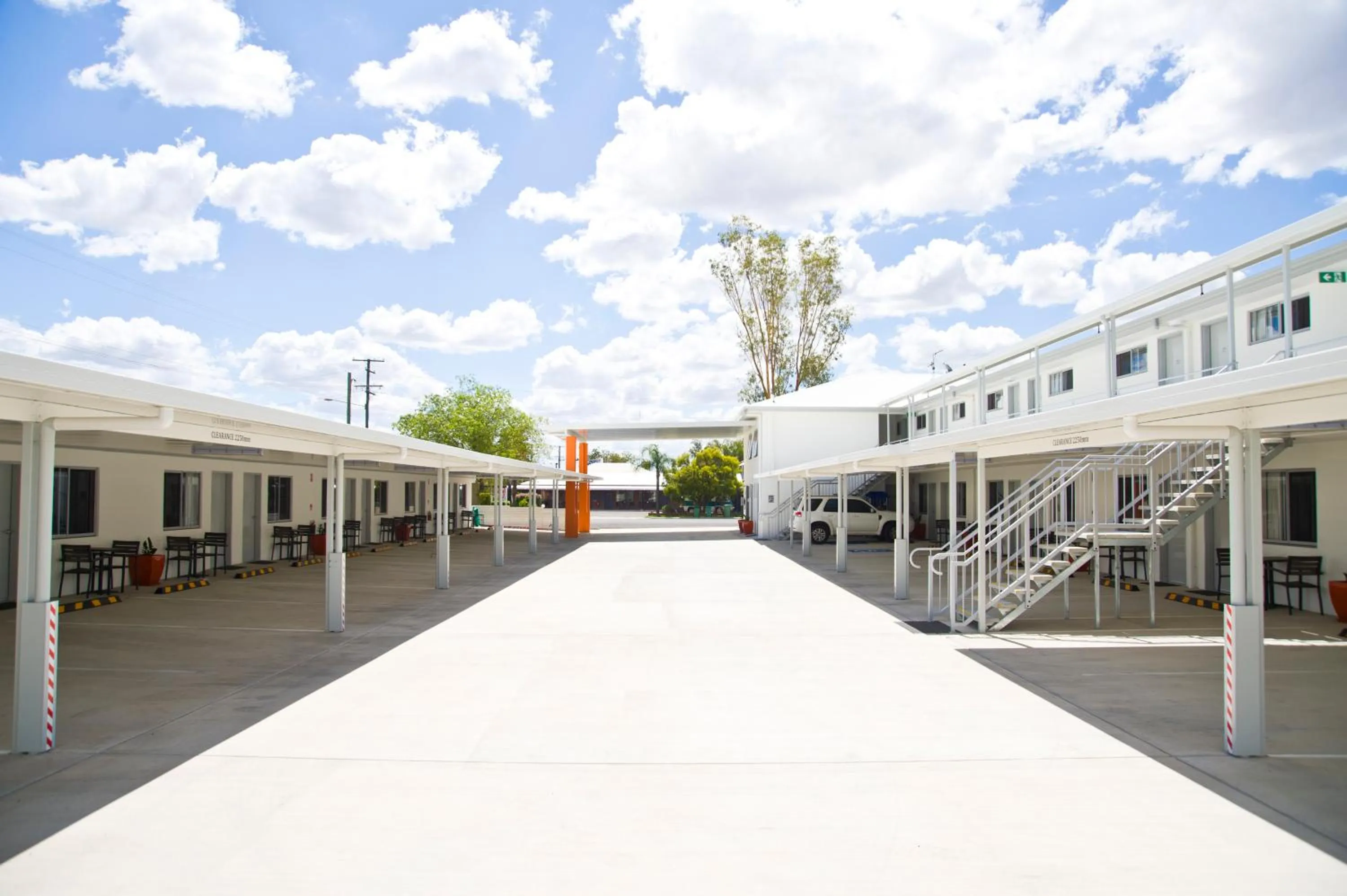 Property building in Roma Central Motel