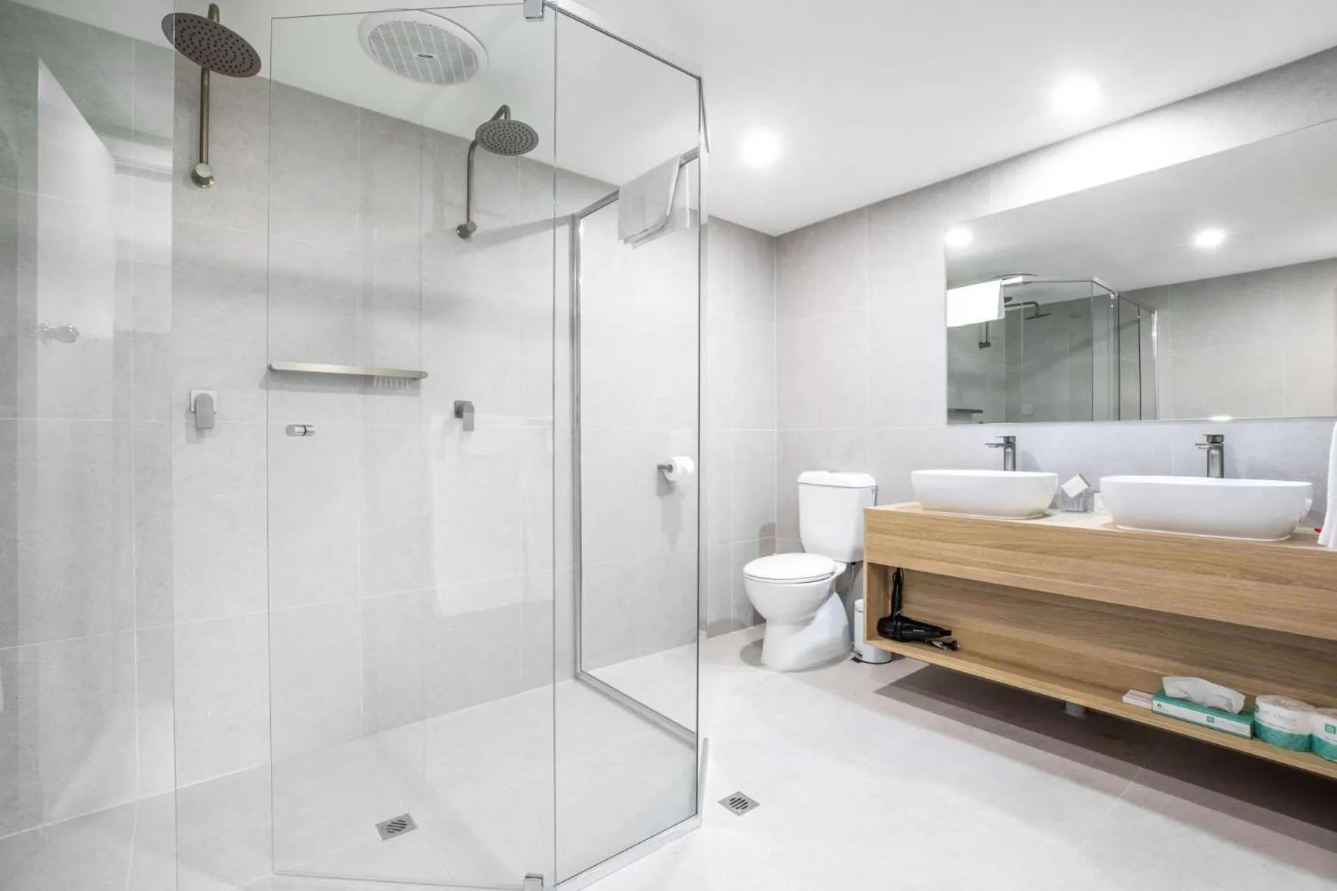 Bathroom in Nightcap at Hotel Victor