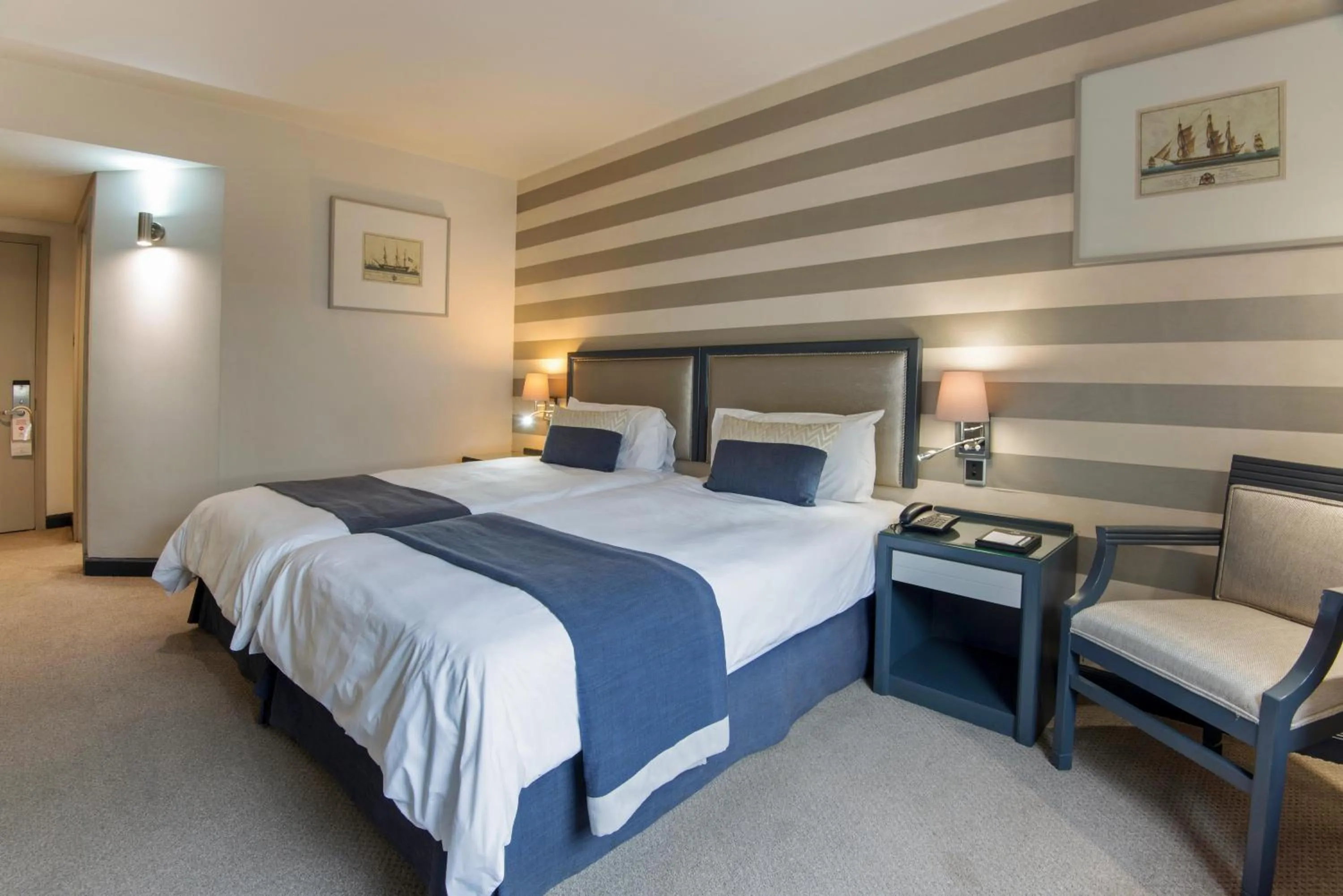 Photo of the whole room, Bed in The Portswood Hotel