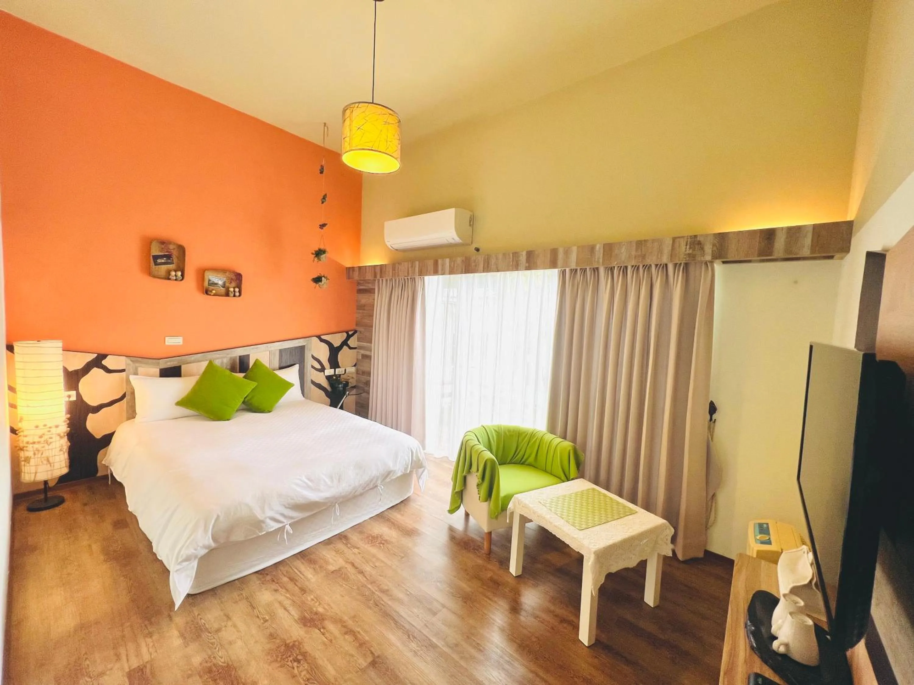 Photo of the whole room, Bed in Just Like Villa