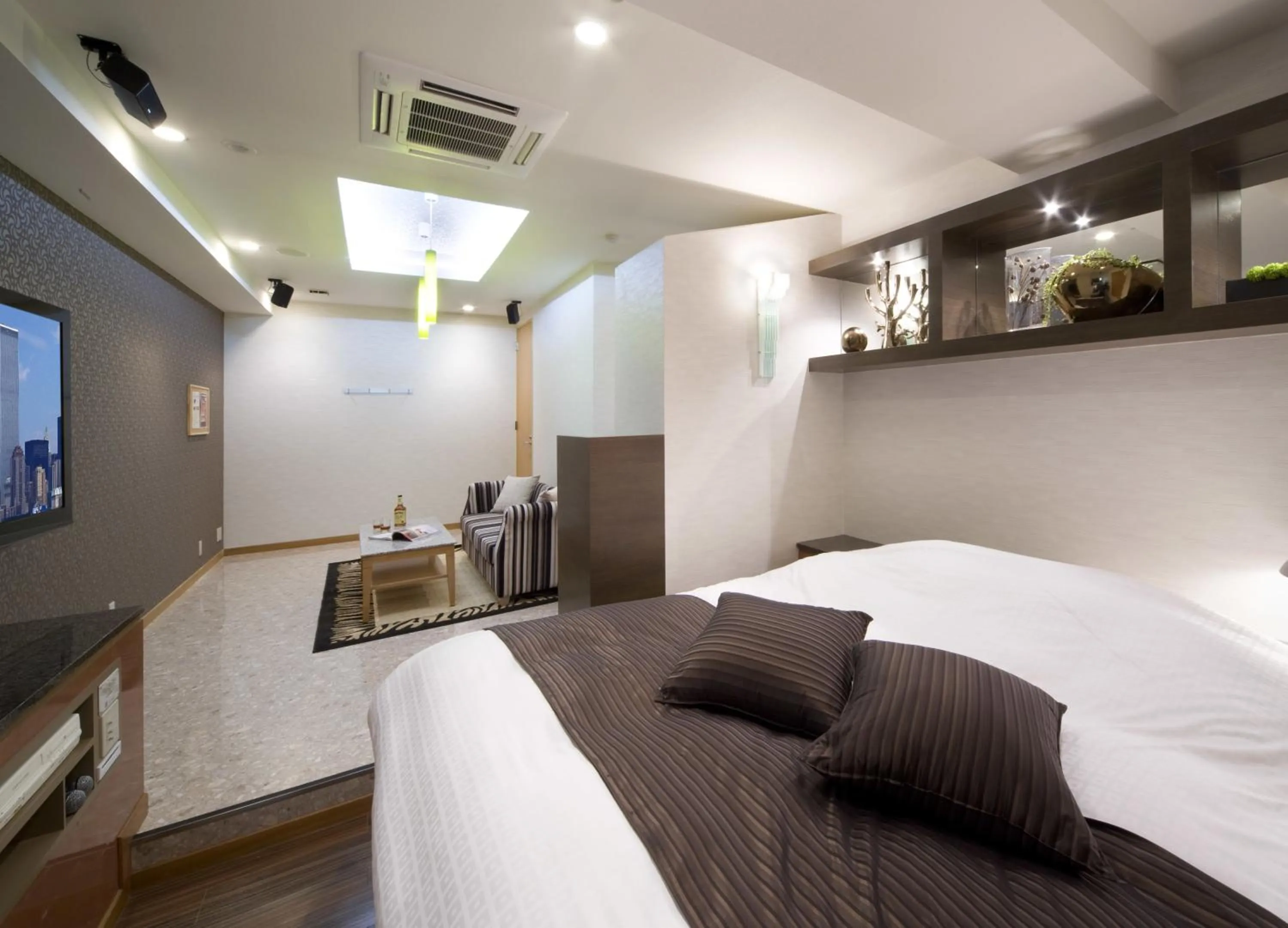 Photo of the whole room, Bed in HOTEL & SPA ISLAND (Adult Only)