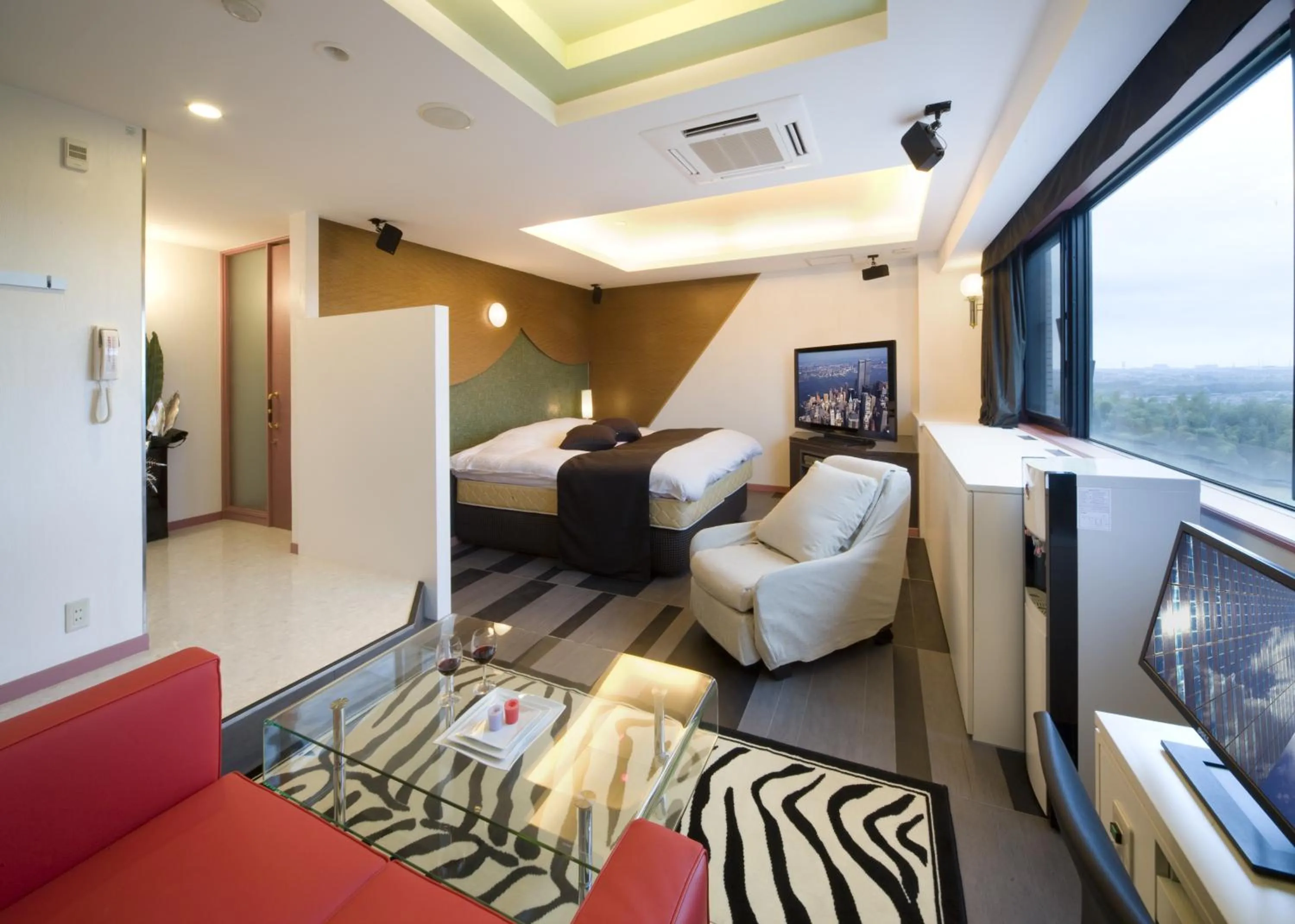 Photo of the whole room, Bed in HOTEL & SPA ISLAND (Adult Only)