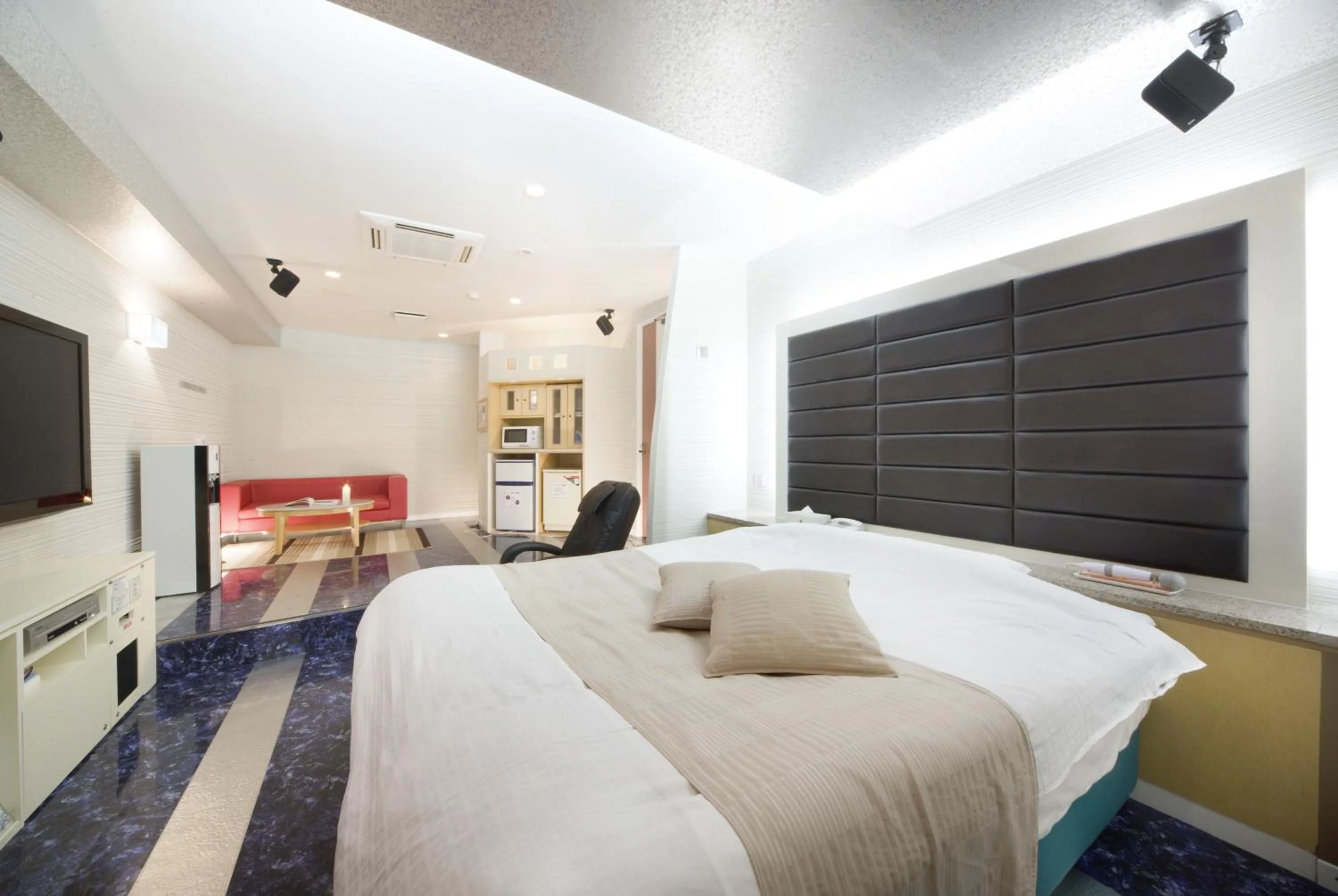 Photo of the whole room, Bed in HOTEL & SPA ISLAND (Adult Only)