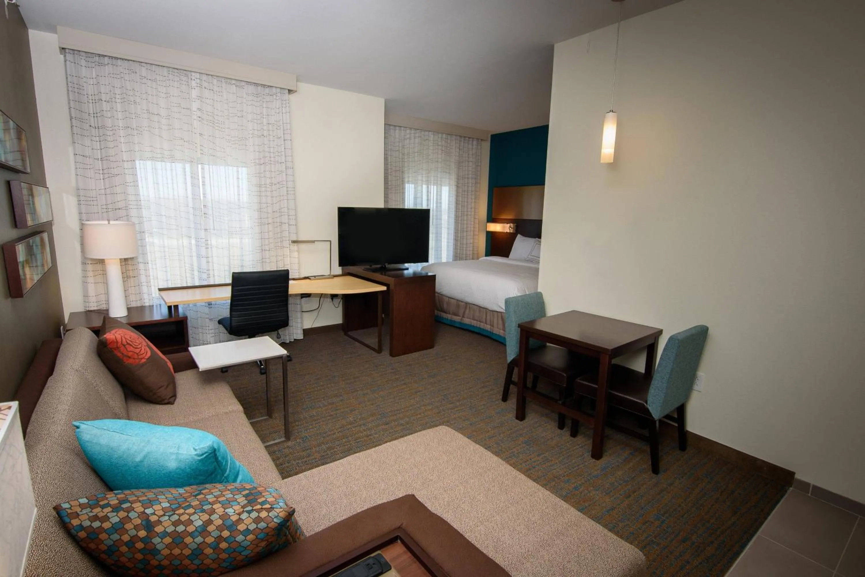 Living room in Residence Inn by Marriott Cleveland Avon at The Emerald Event Center