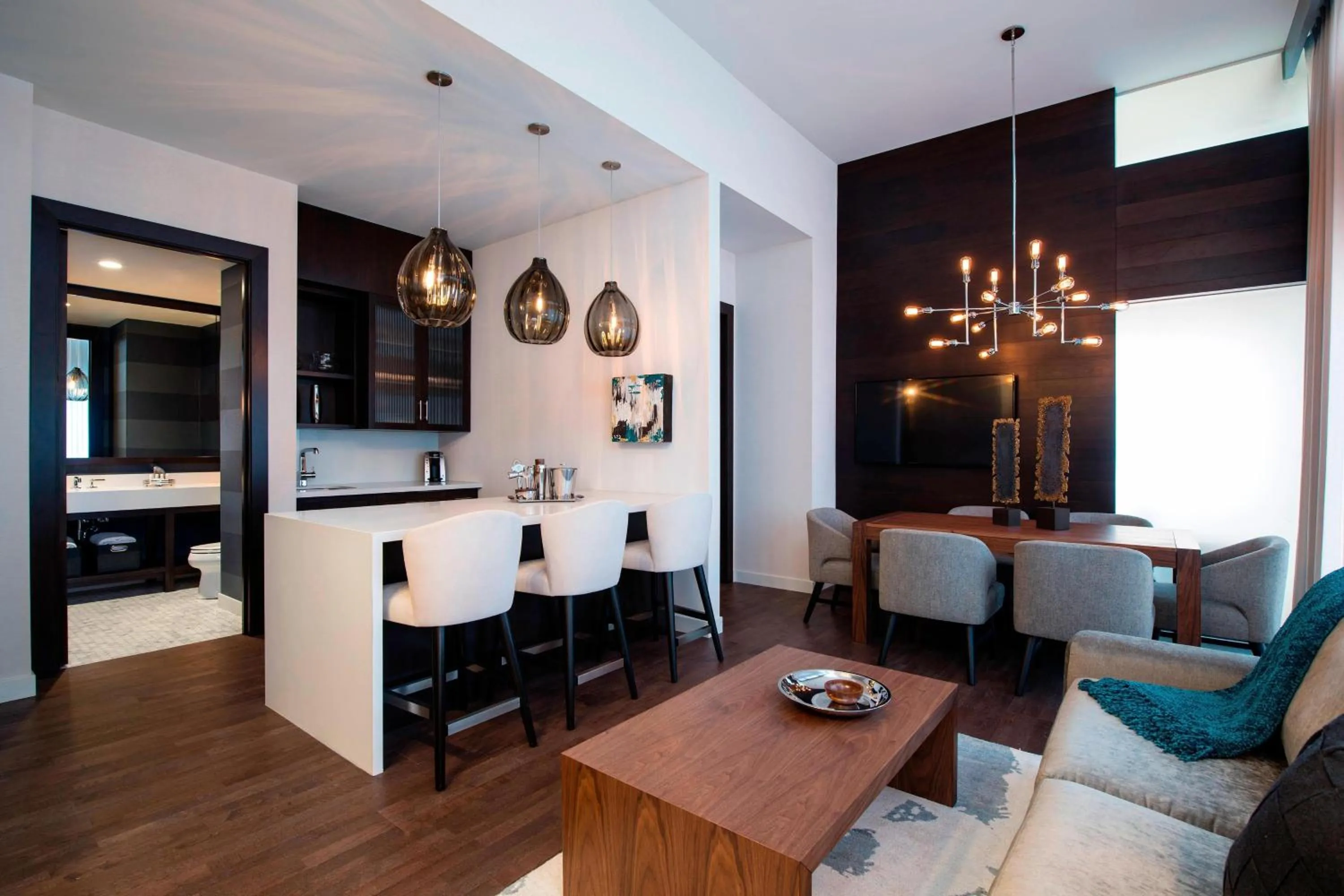 Kitchen or kitchenette in Courtyard by Marriott Calgary South