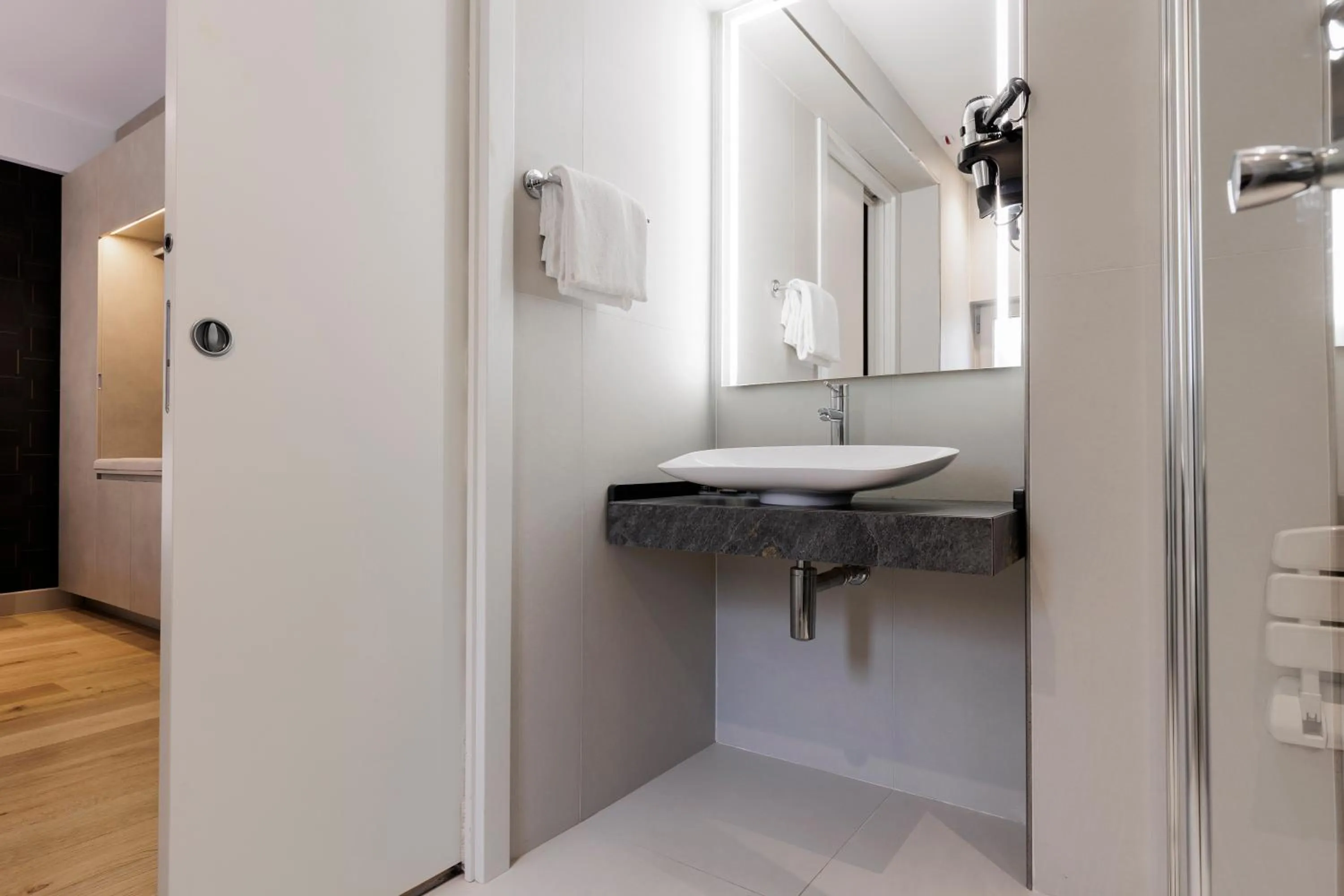 Bathroom in Mh Florence Hotel & Spa