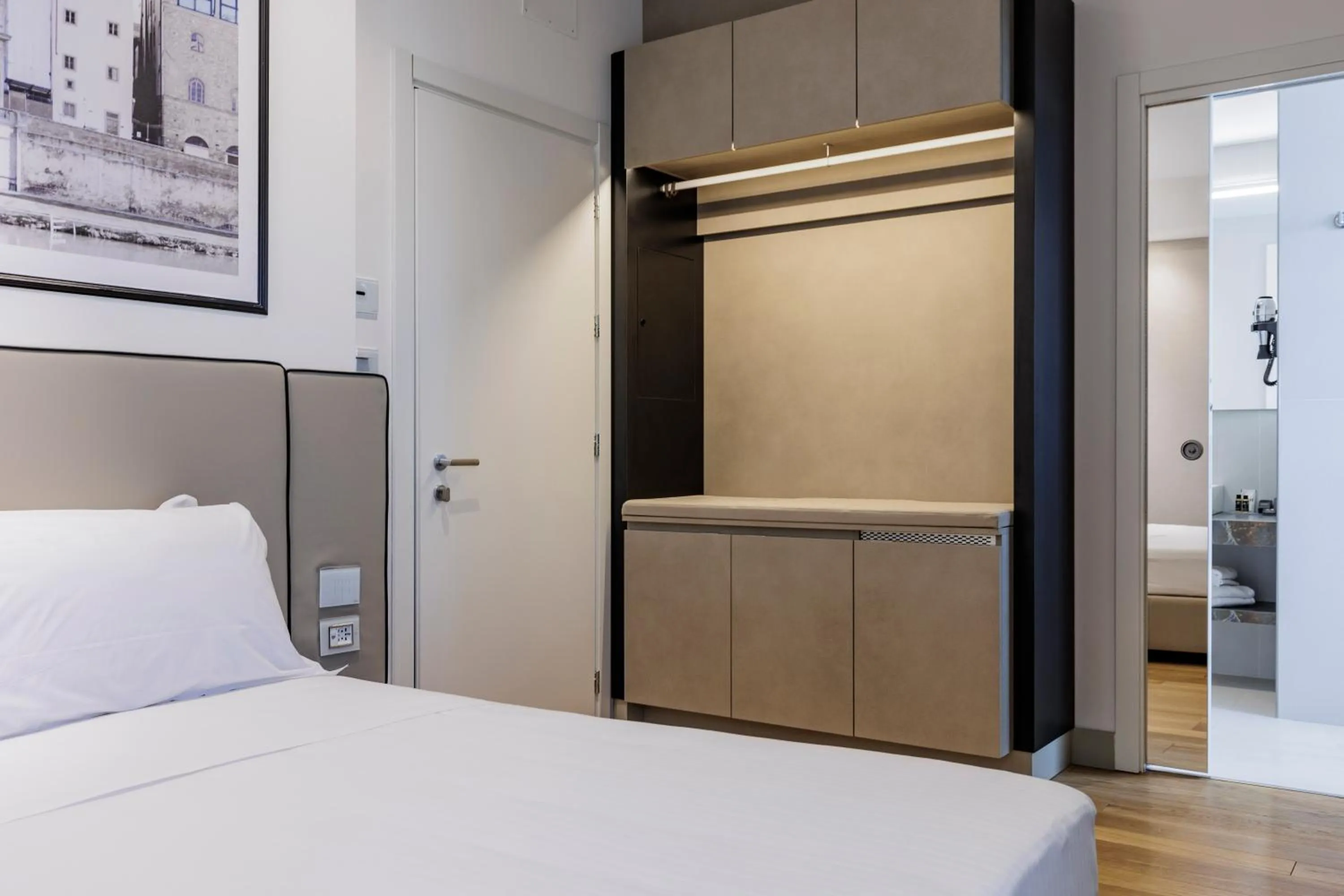 Bedroom, Bed in Mh Florence Hotel & Spa