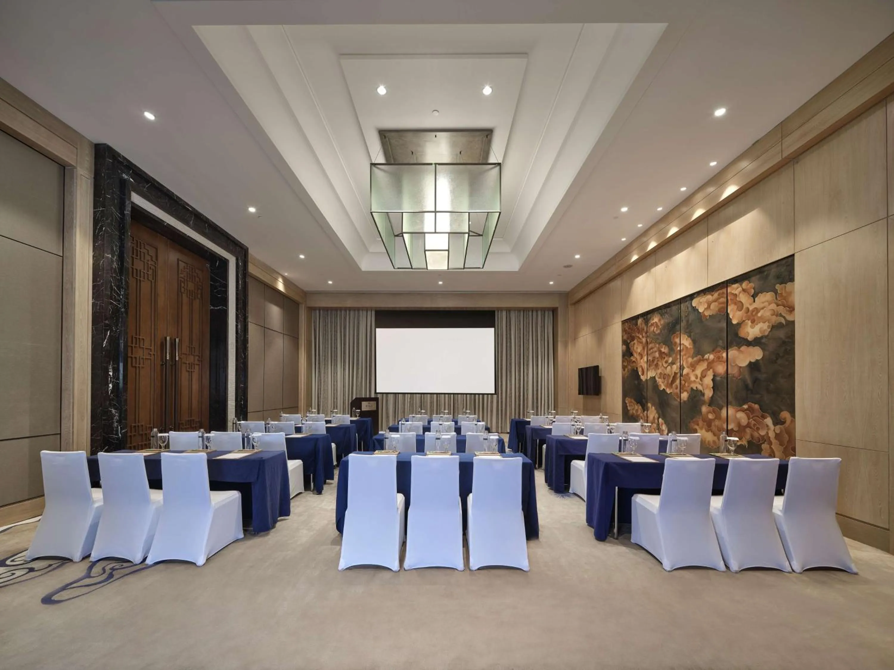 Meeting/conference room in Hilton Dali Resort & Spa