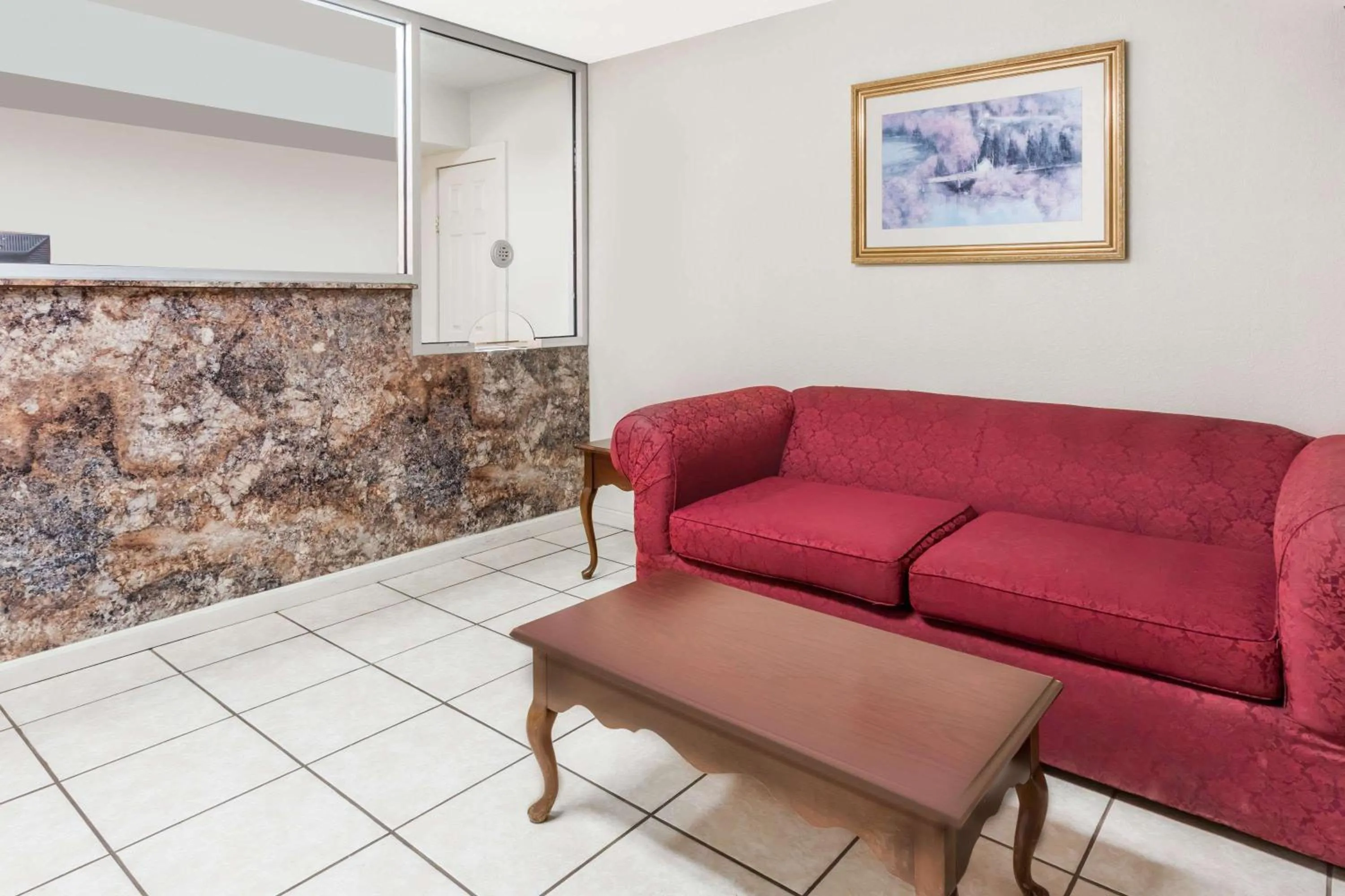 Lobby or reception in Knights Inn - Fredericksburg