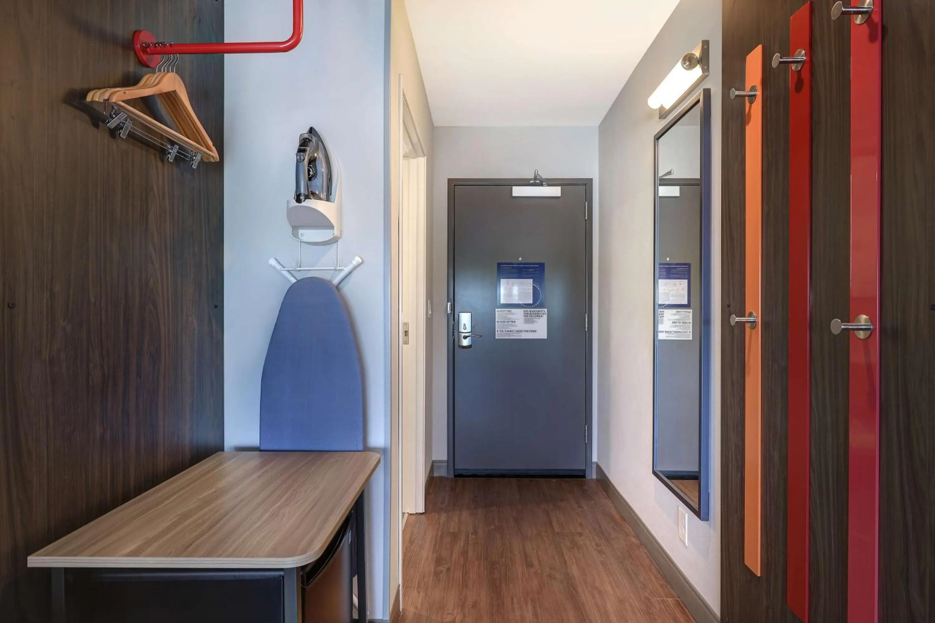 Photo of the whole room in Tru by Hilton Lithia Springs, GA