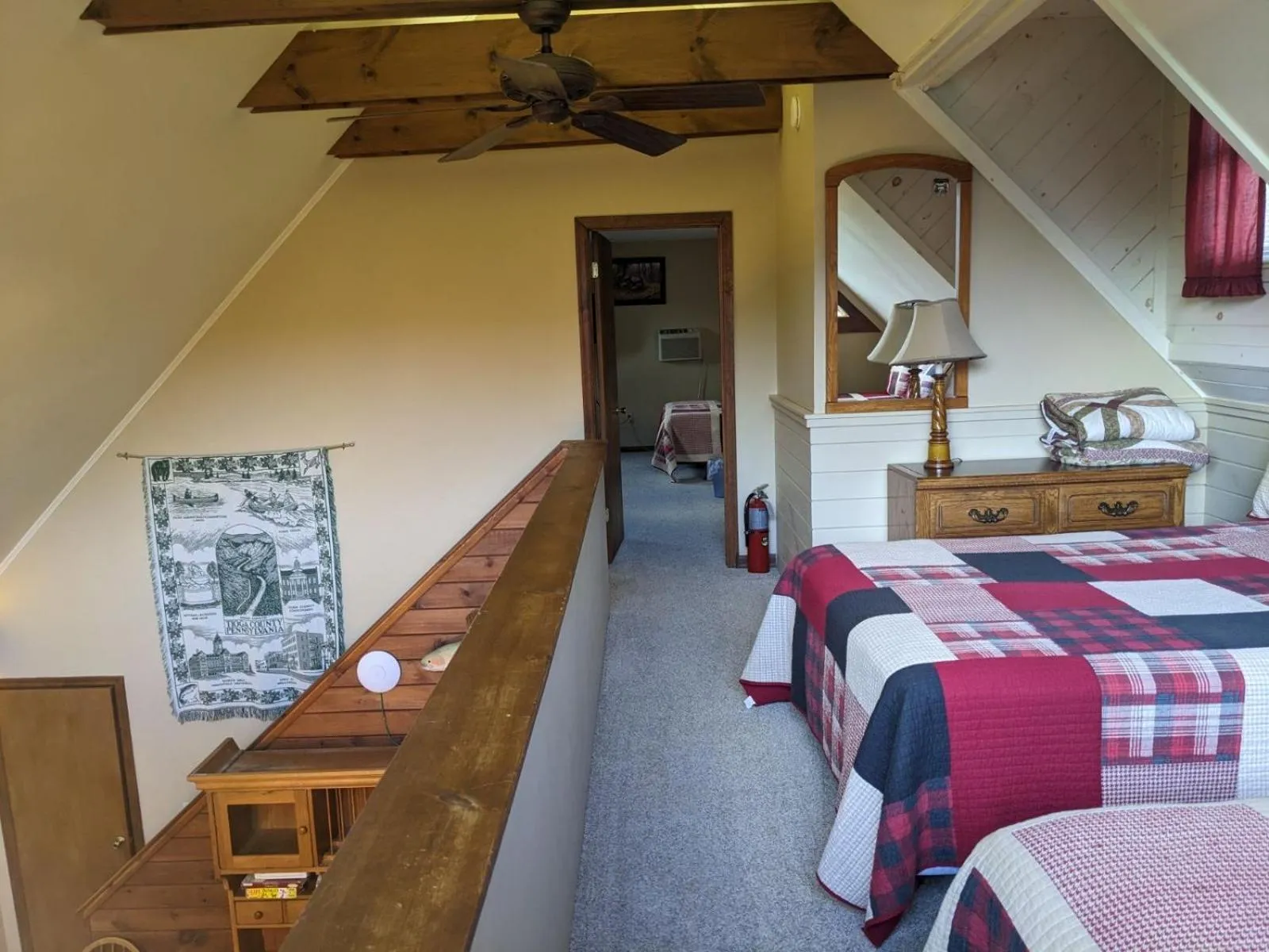 Bedroom, Bed in Rough Cut Lodge